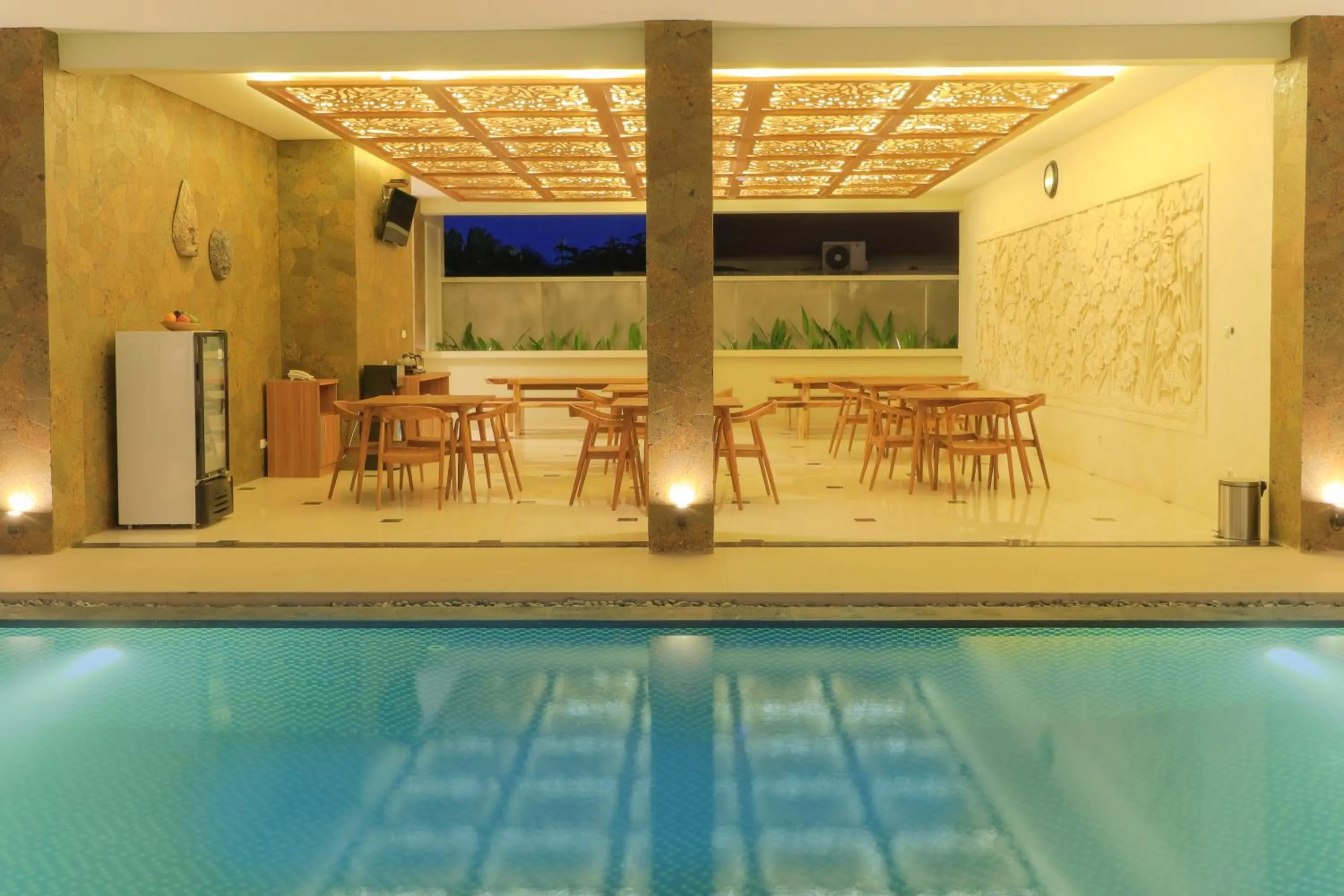 Swimming pool in Linda Villa 2