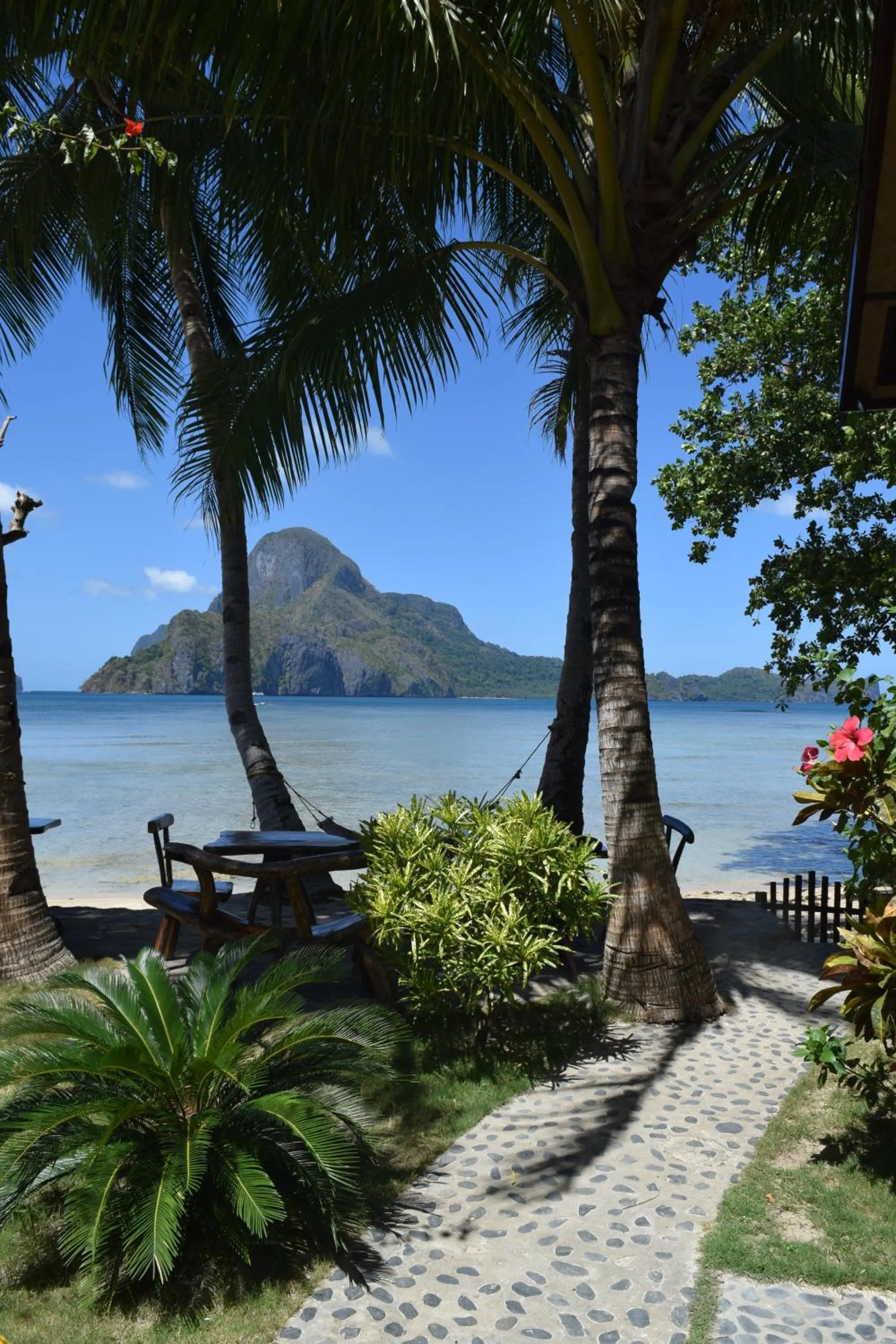 Garden in Angel Nido Resort