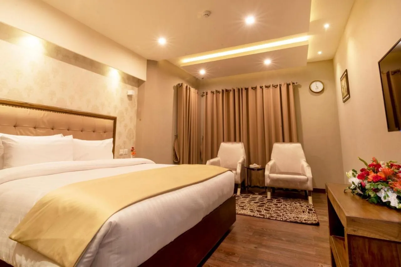 Bedroom, Bed in Hotel One Garden Town, Lahore