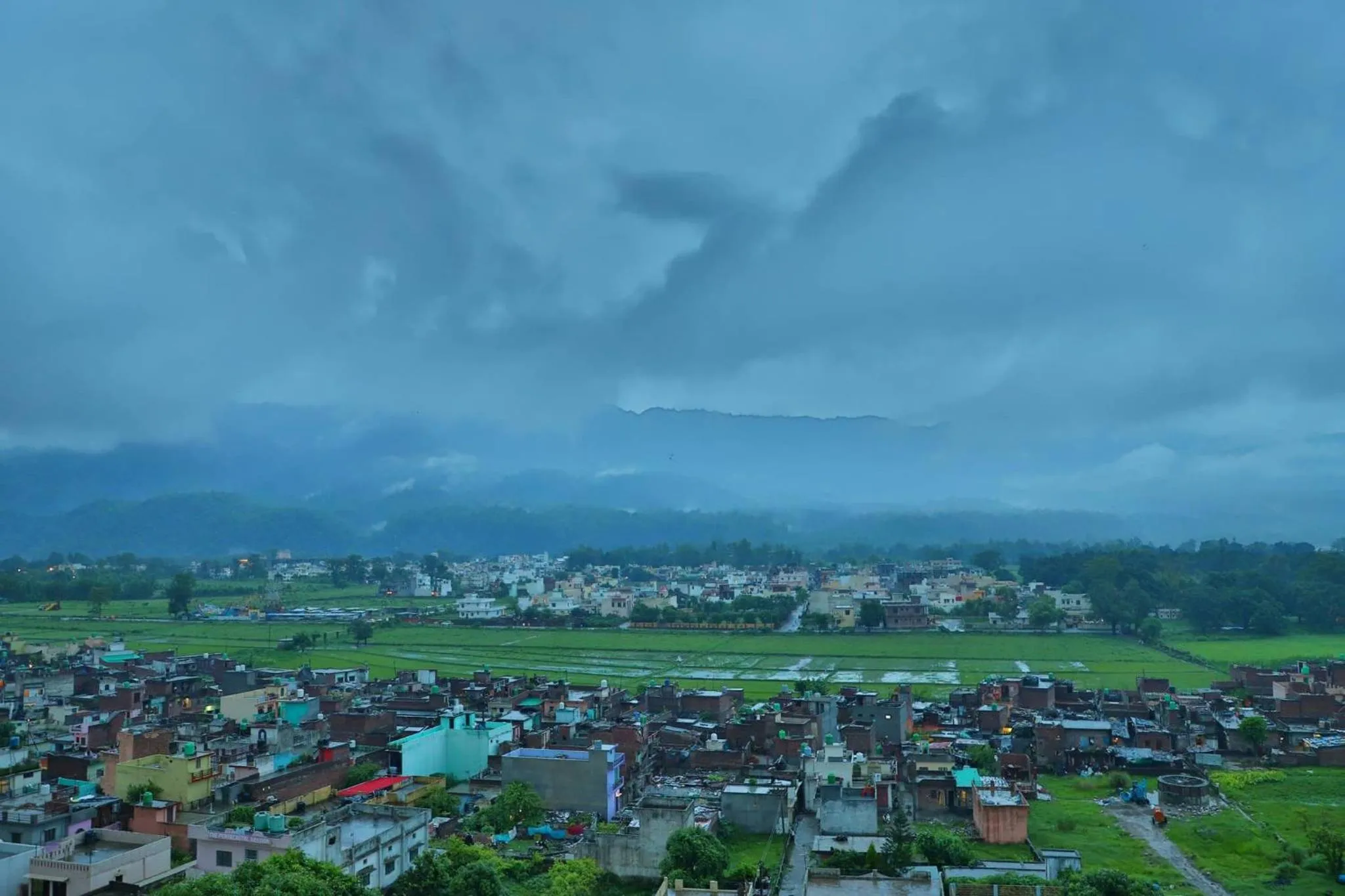 Excellent Property With Exellent Amenities You Would Love To Live In