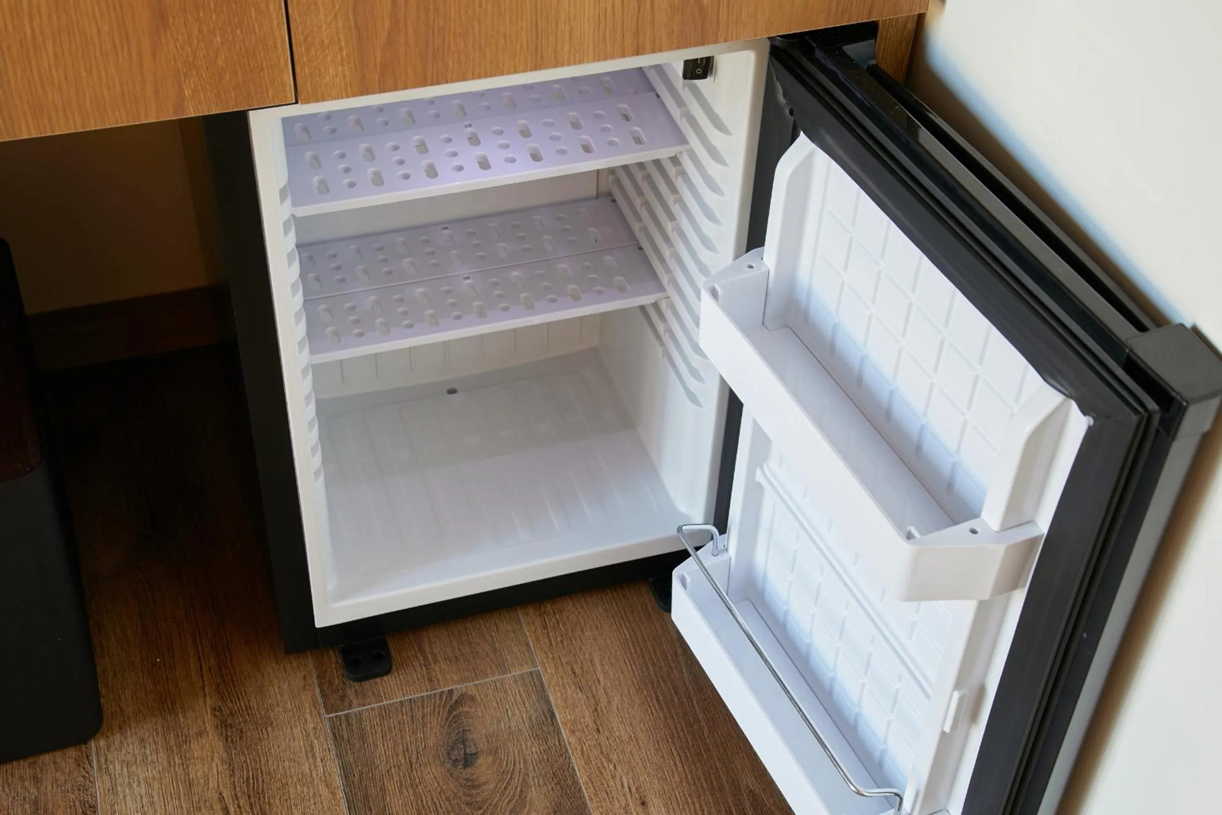 Other in mizuka Nakasu 5 - unmanned hotel -