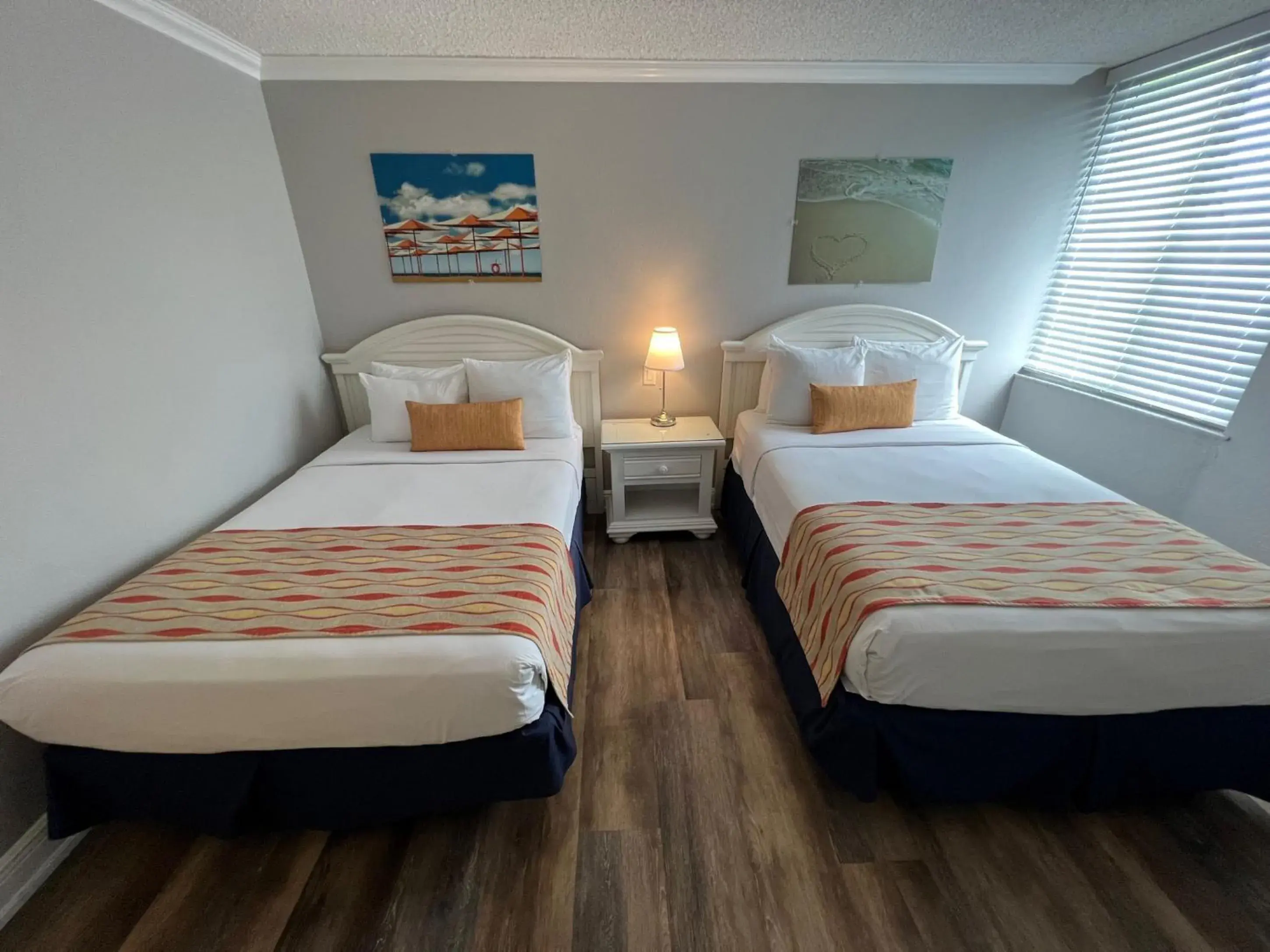 Double Suite with Pool View in Pelican Pointe Clearwater Beach Hotel Double Suite with Pool View in Pelican Pointe Clearwater Beach Hotel