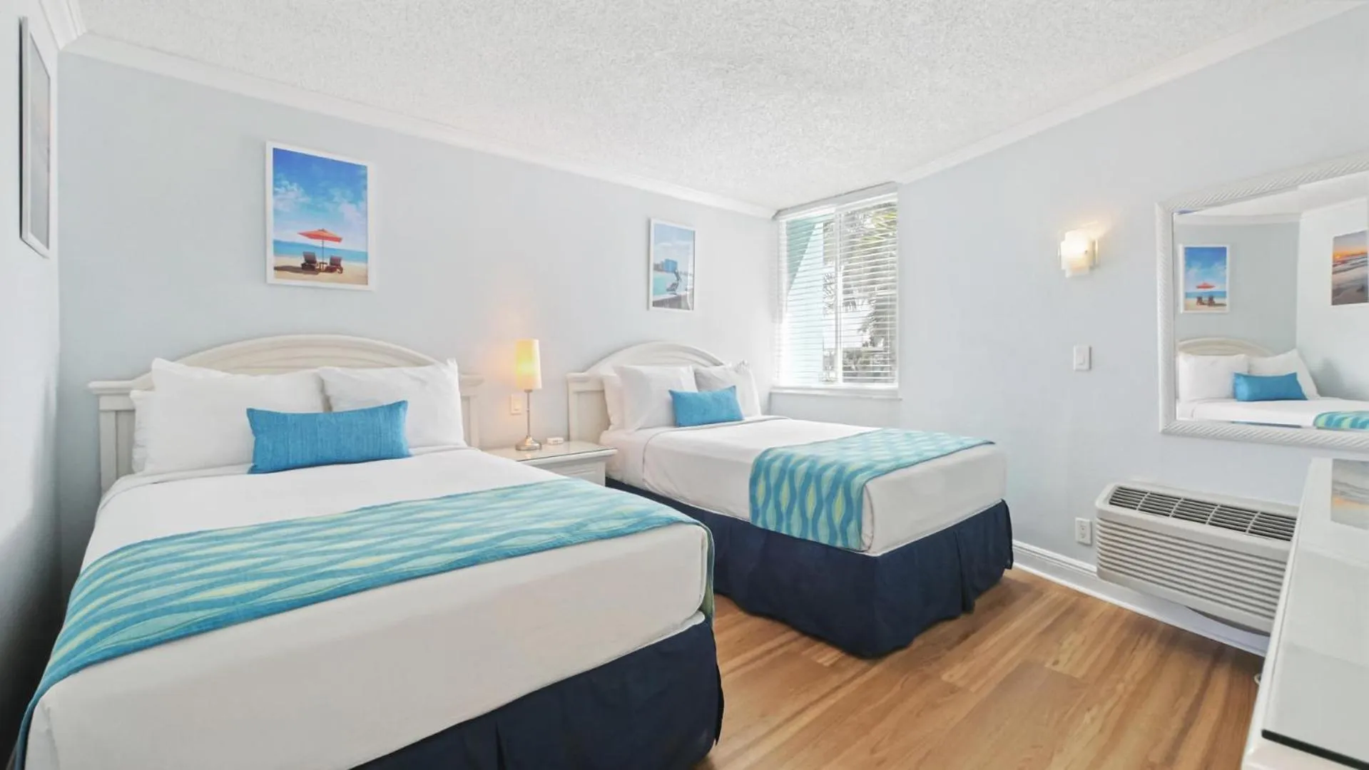 Bed in Pelican Pointe Clearwater Beach Hotel