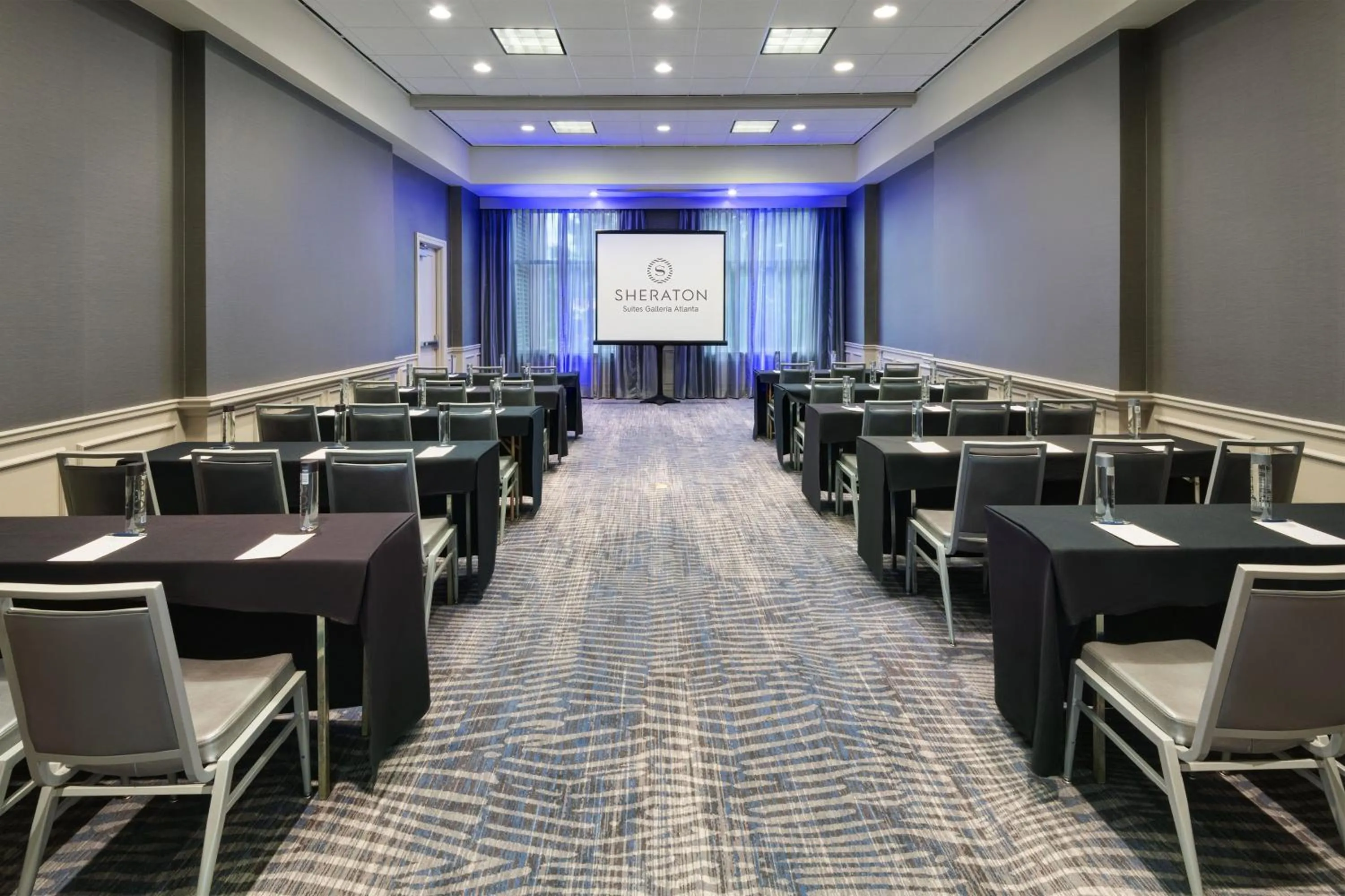Meeting/conference room in Sheraton Suites Galleria Atlanta