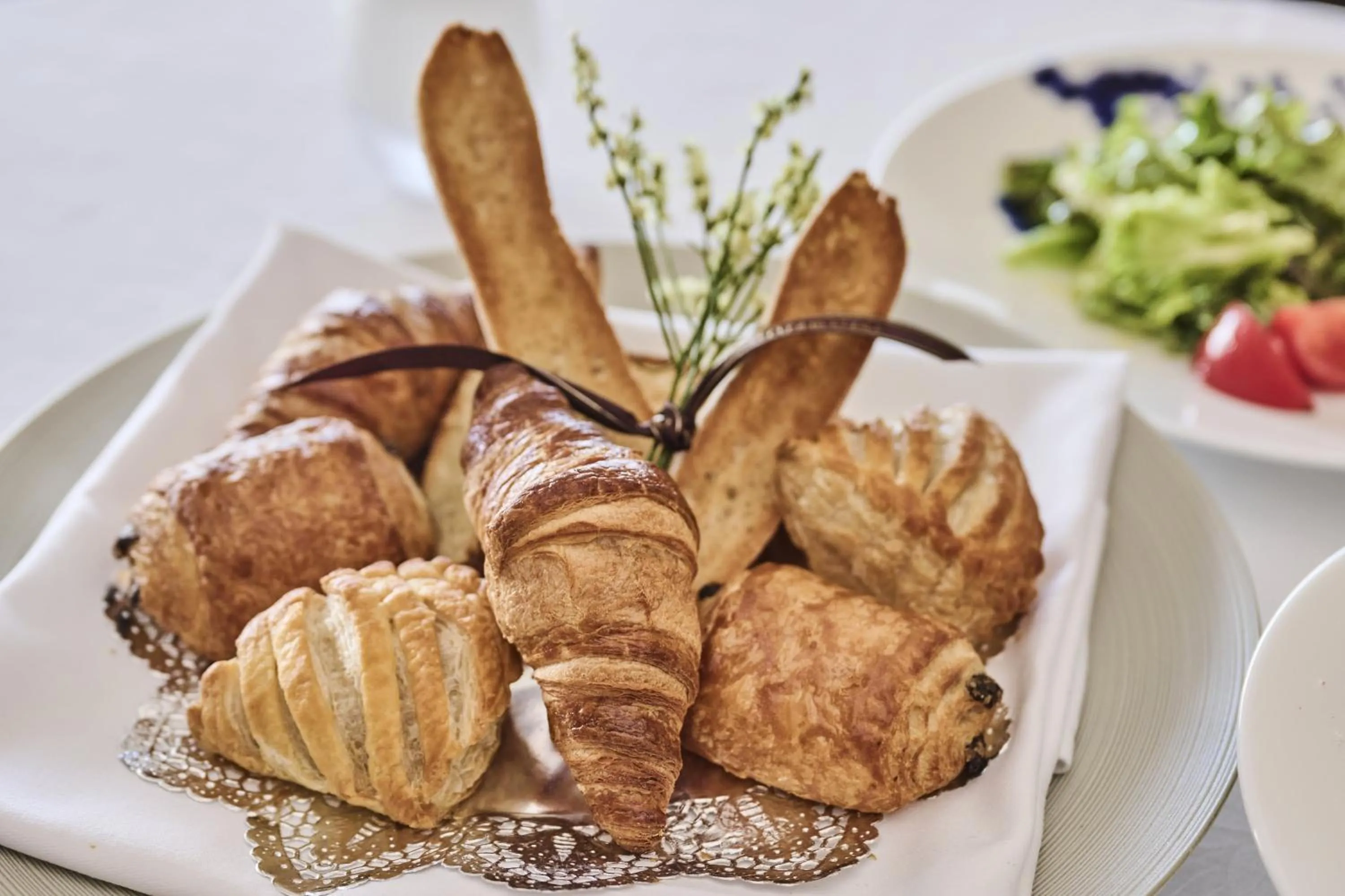 Restaurant/places to eat in THE HIRAMATSU HOTELS & RESORTS KASHIKOJIMA