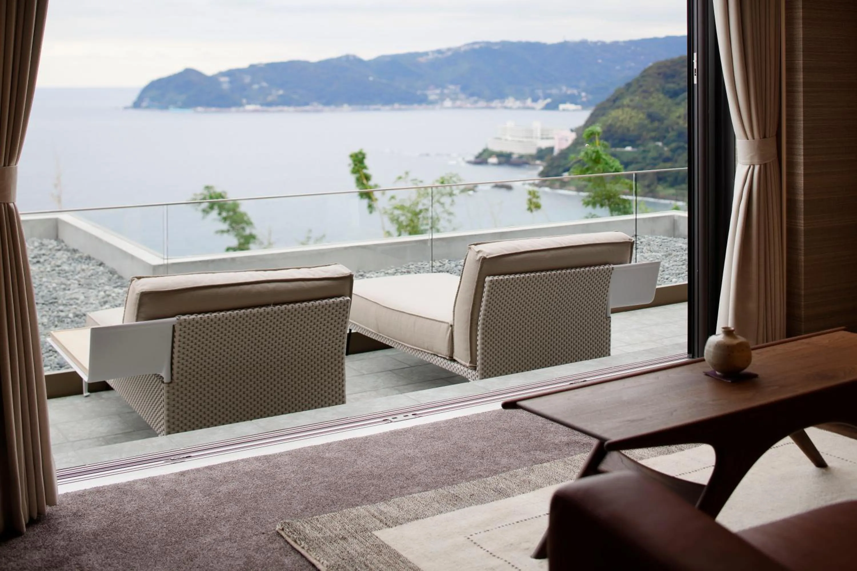 Hot Spring Bath in THE HIRAMATSU HOTELS & RESORTS ATAMI