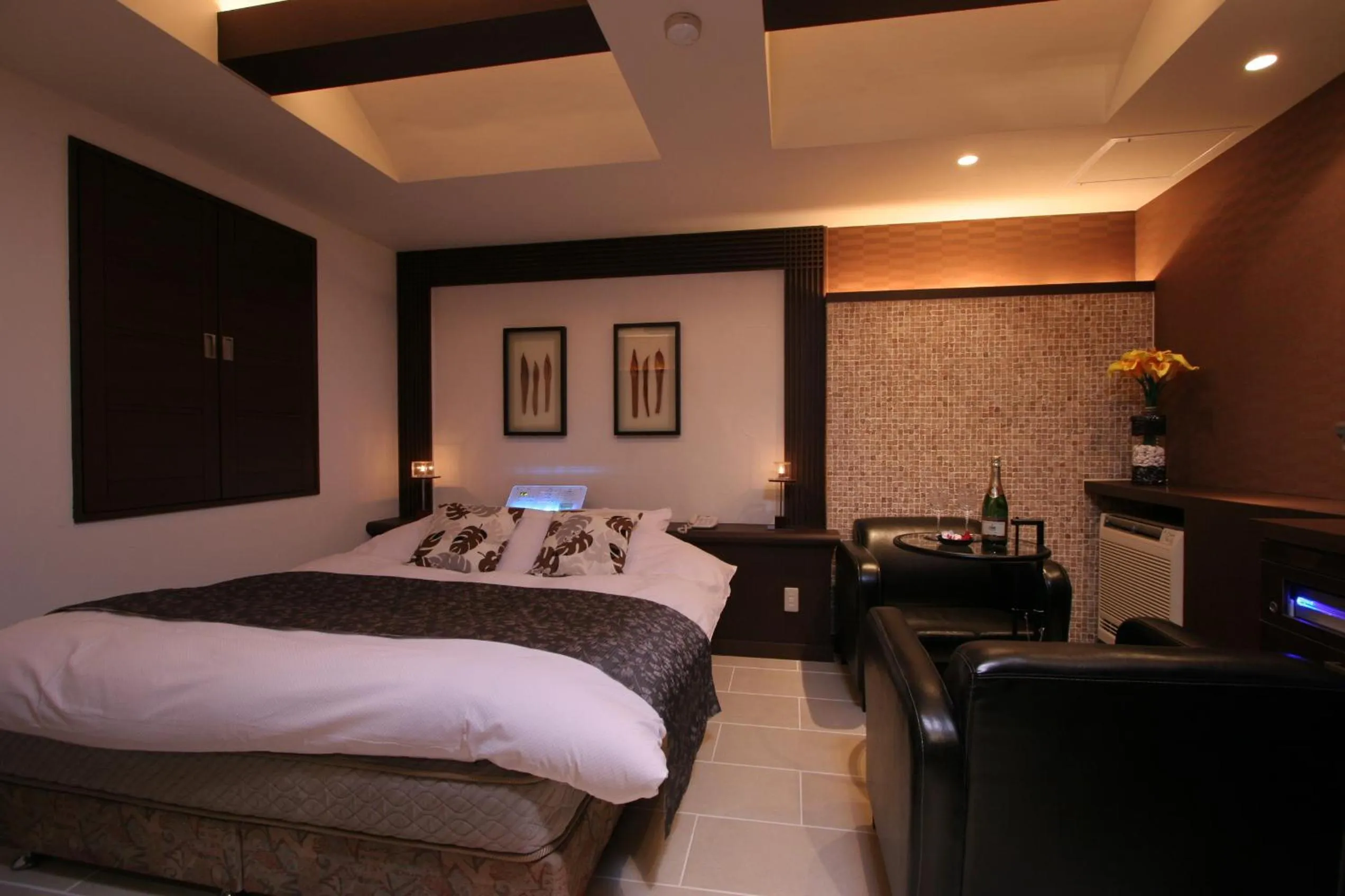 Bed in HOTEL BANJAR