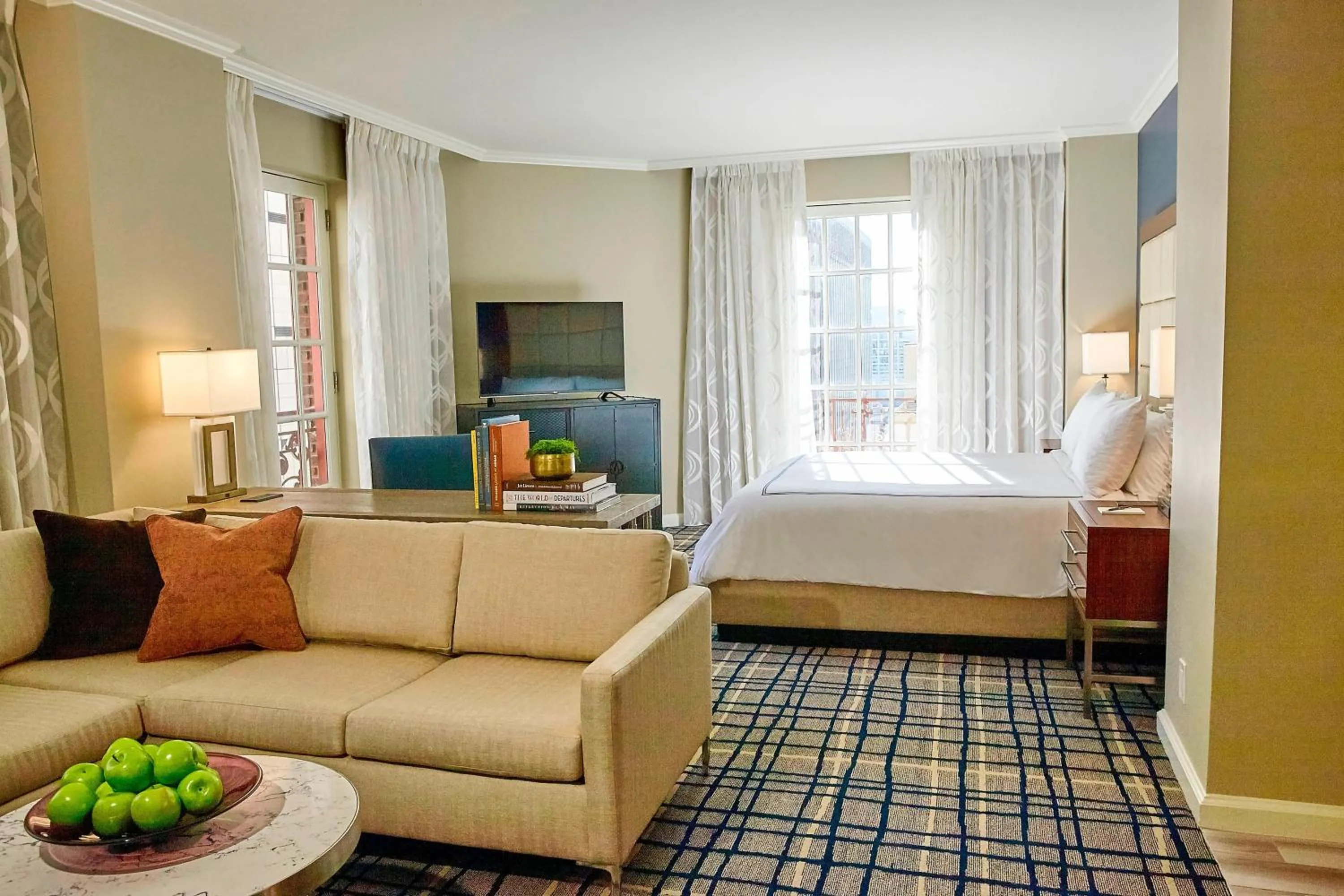 Photo of the whole room, Bed in The Adolphus, Autograph Collection