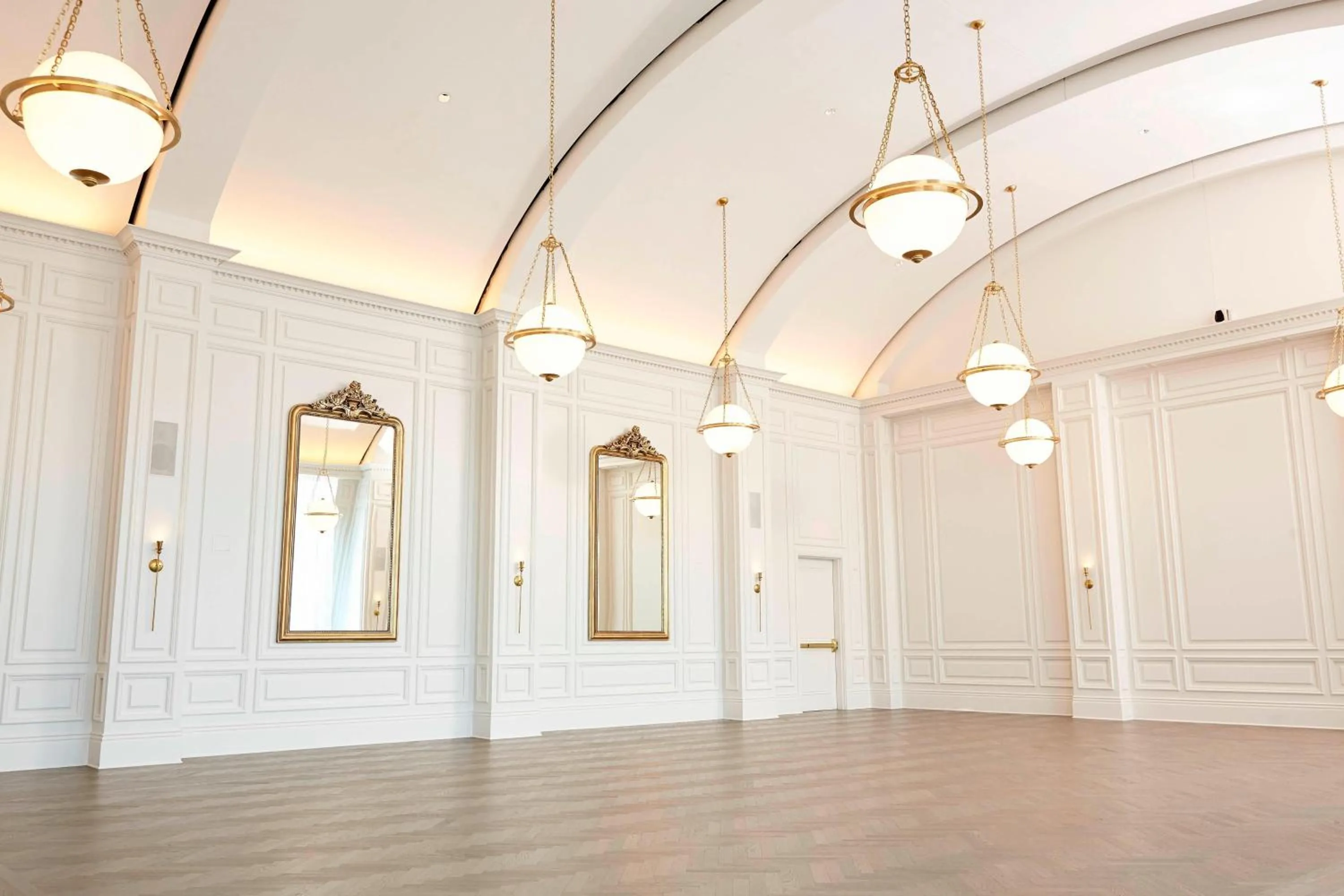 Meeting/conference room in The Adolphus, Autograph Collection