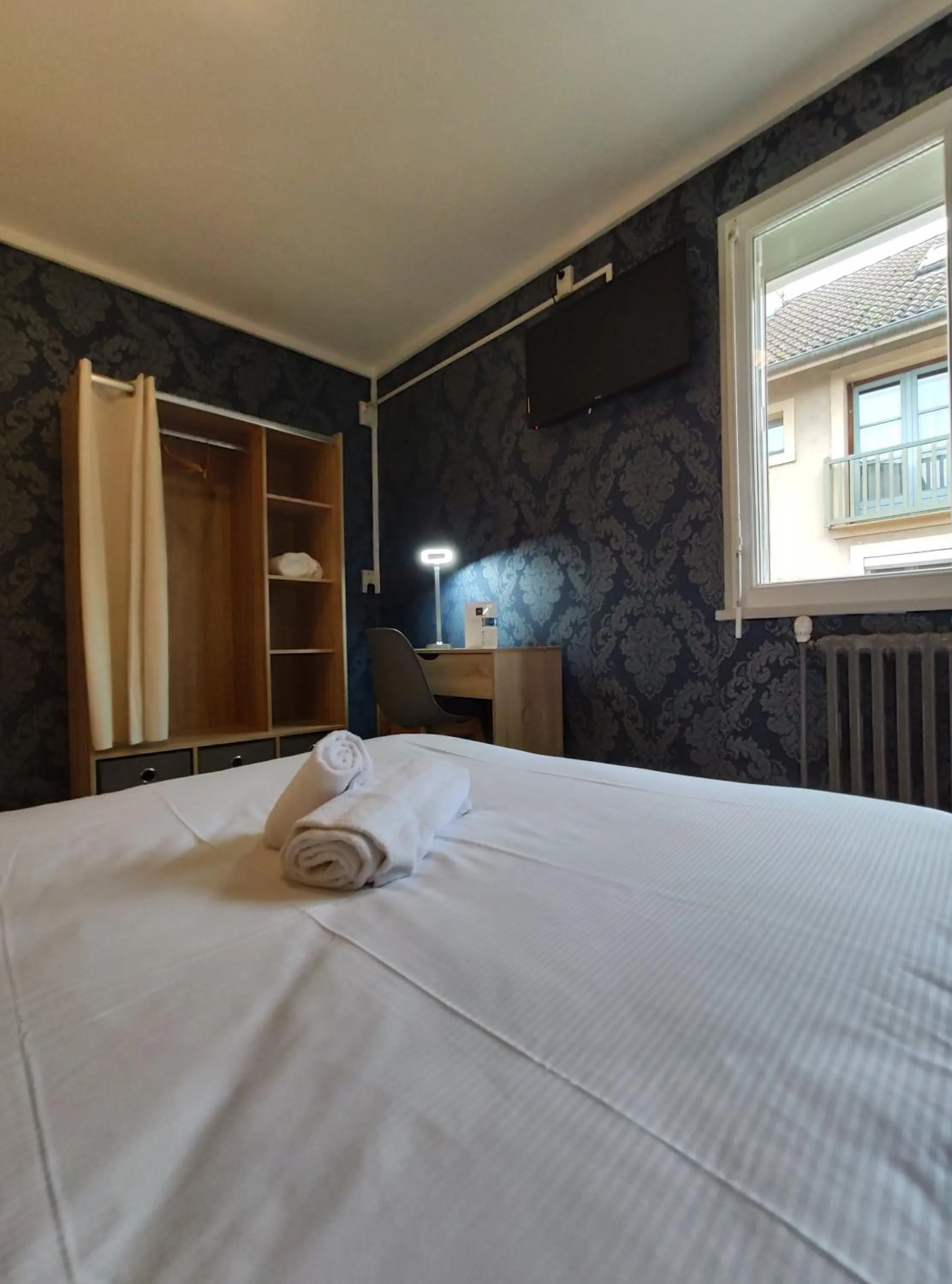 Bed in BAR HOTEL DU CENTRE (BDC)