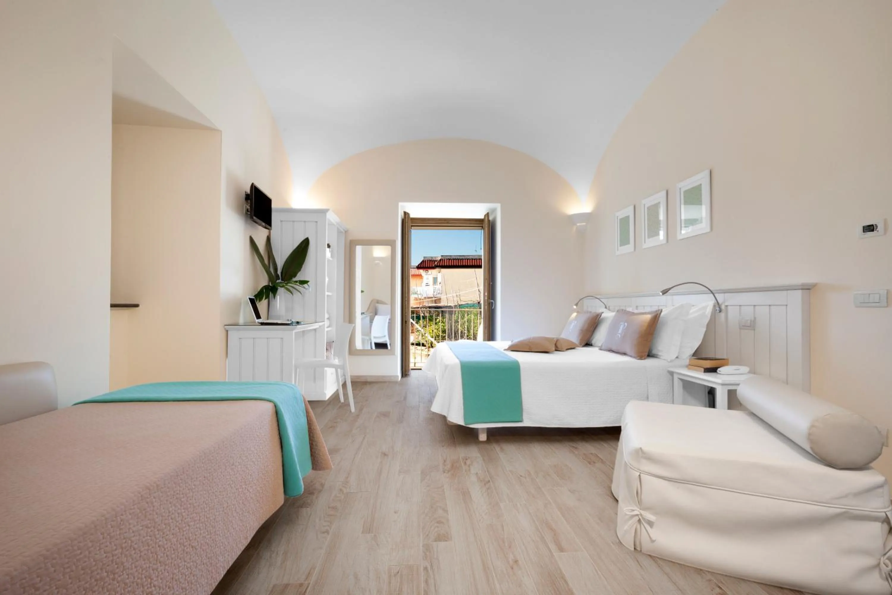 Photo of the whole room, Bed in Il Palmento Relais