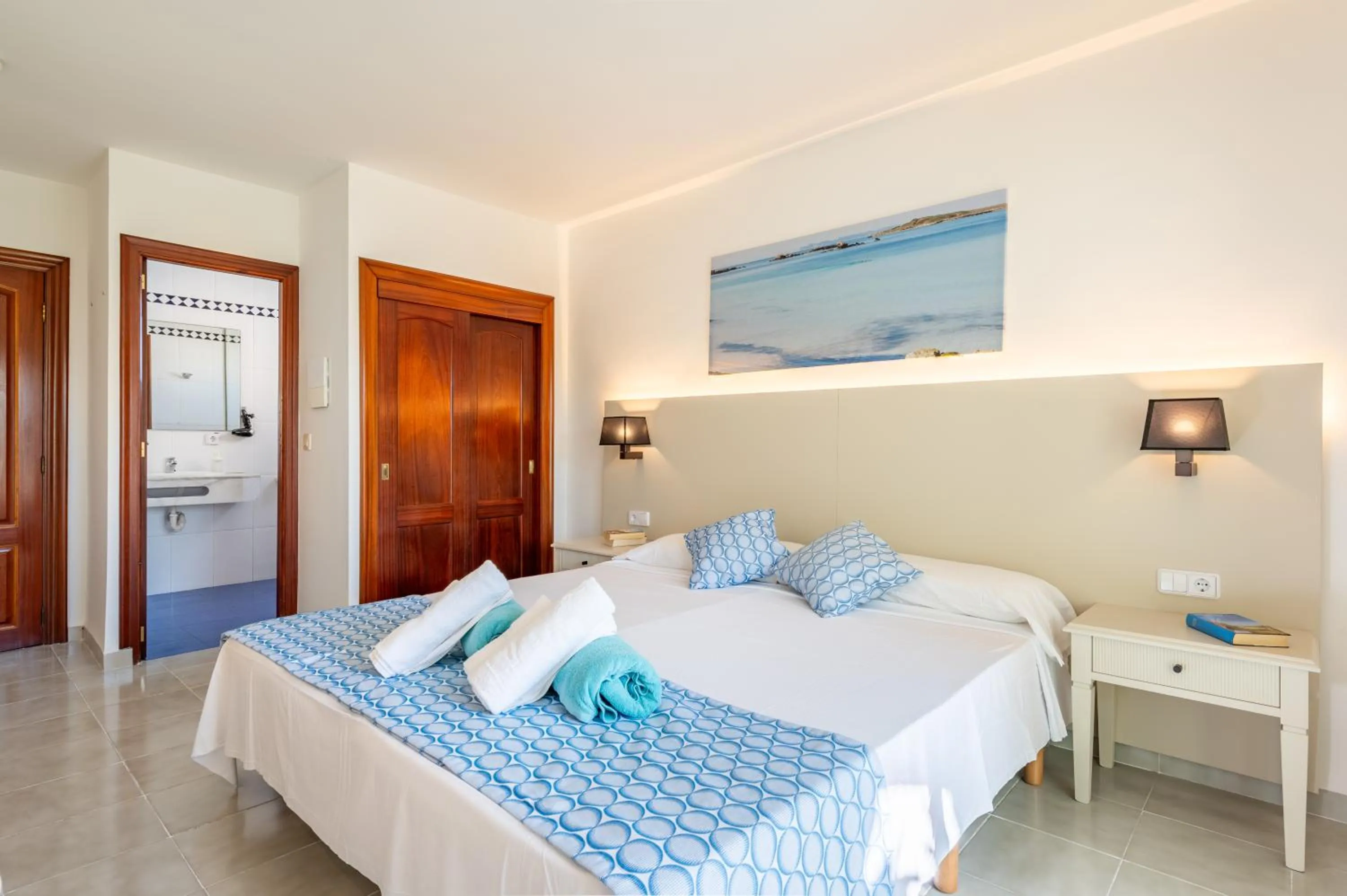 Bed in Hotel Martorell by MHR