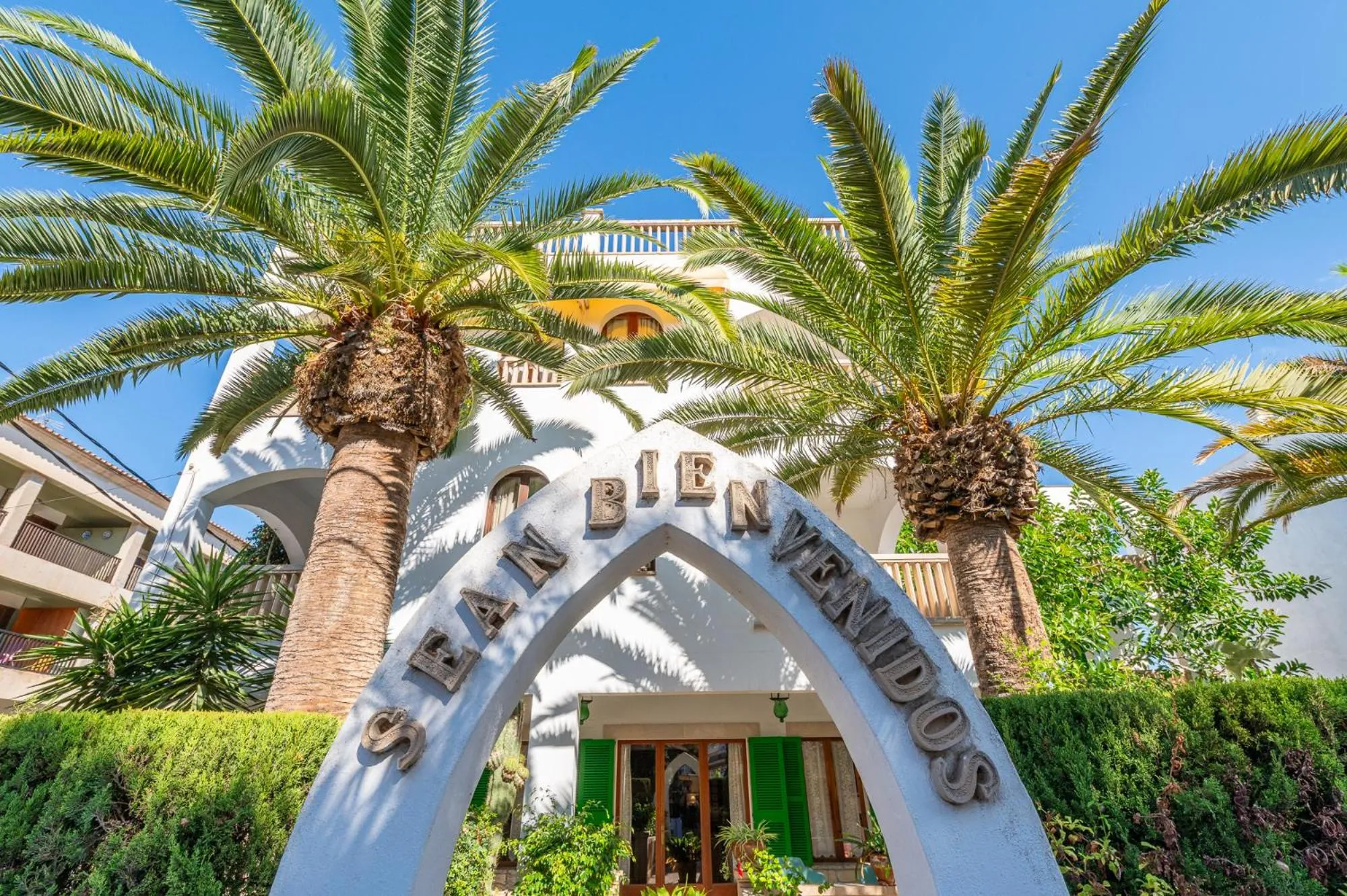 Property building in Hotel Martorell by MHR