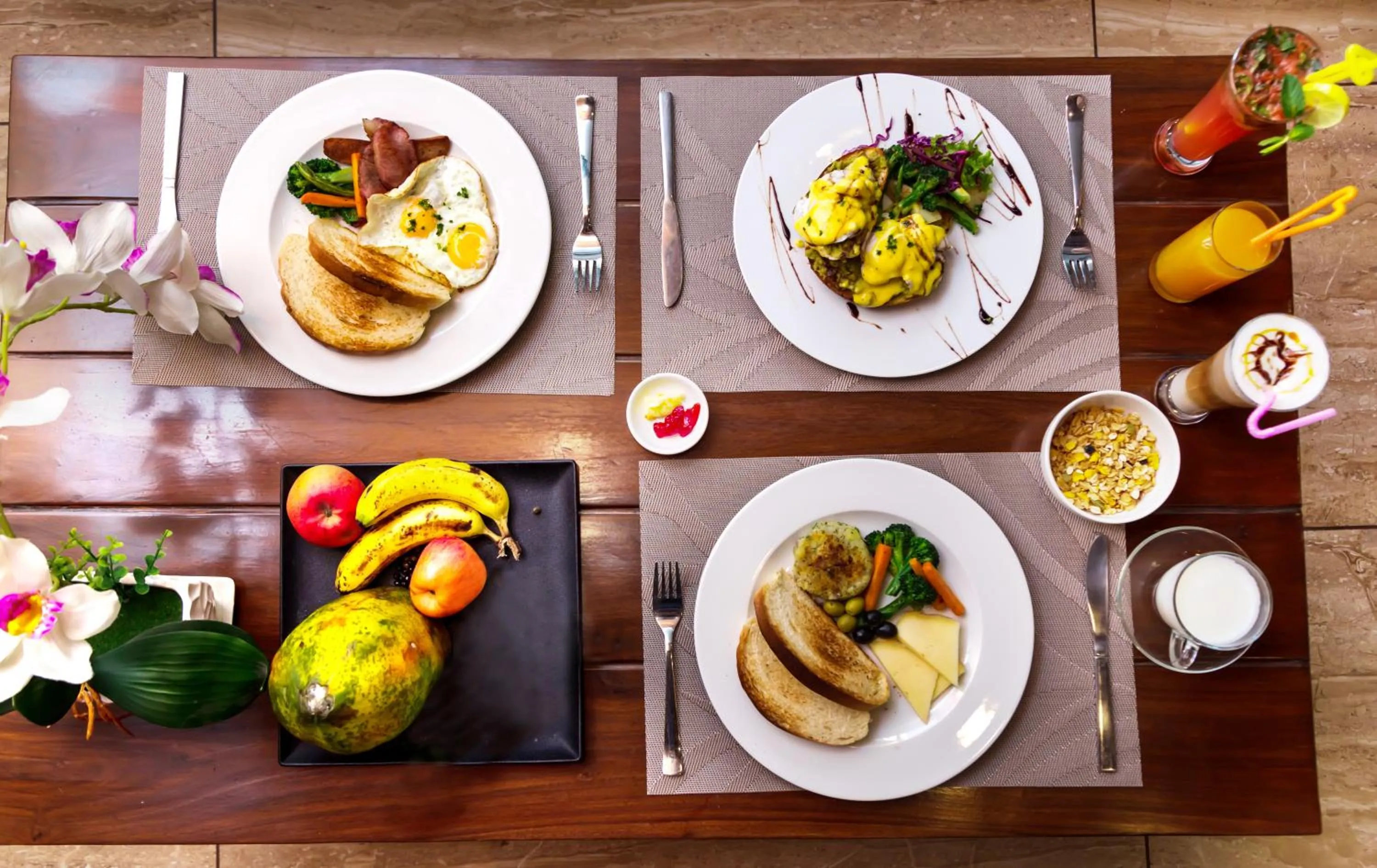 Restaurant/places to eat in Sunshine Boutique Hotel