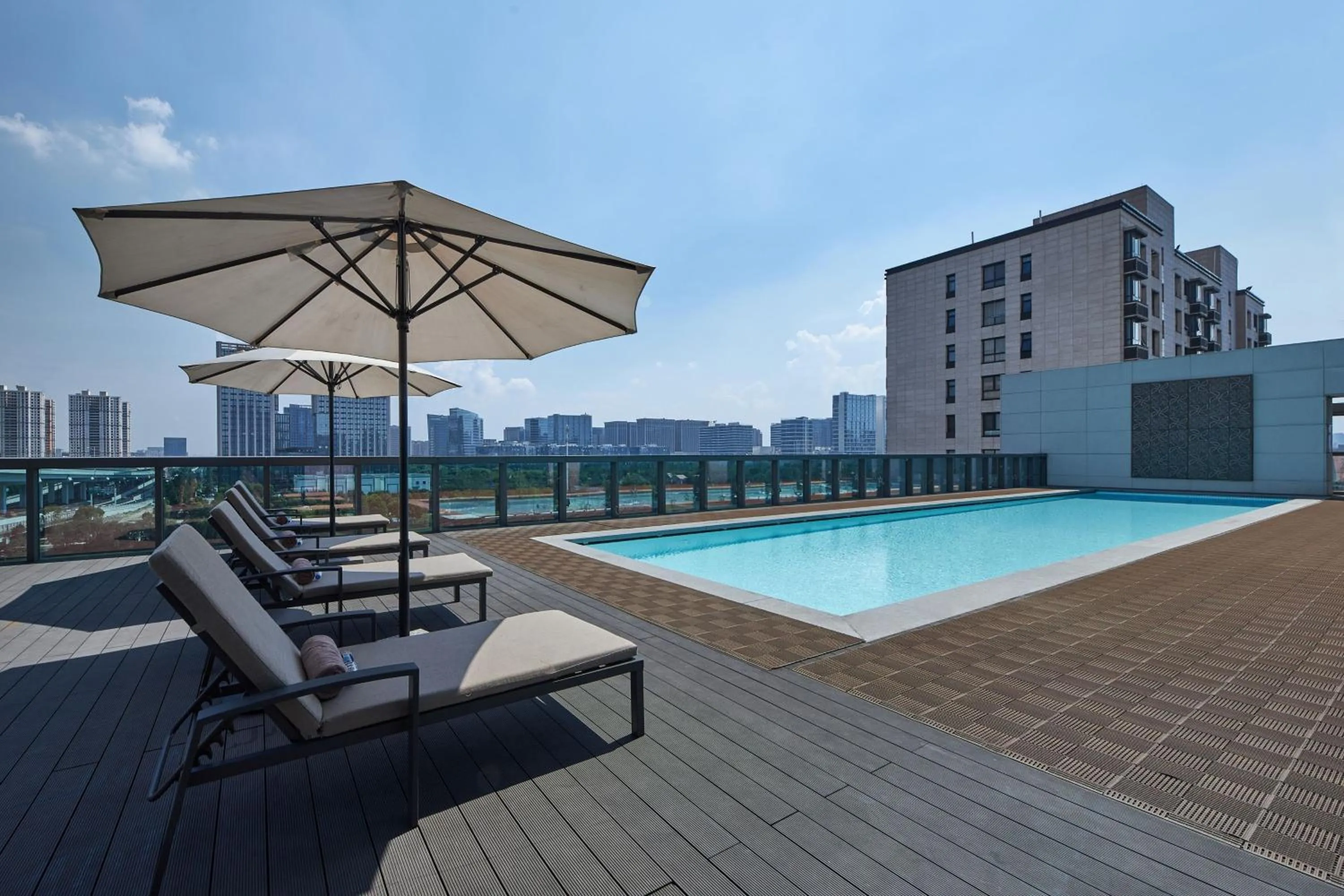 Fitness centre/facilities in Four Points by Sheraton Jiaxing