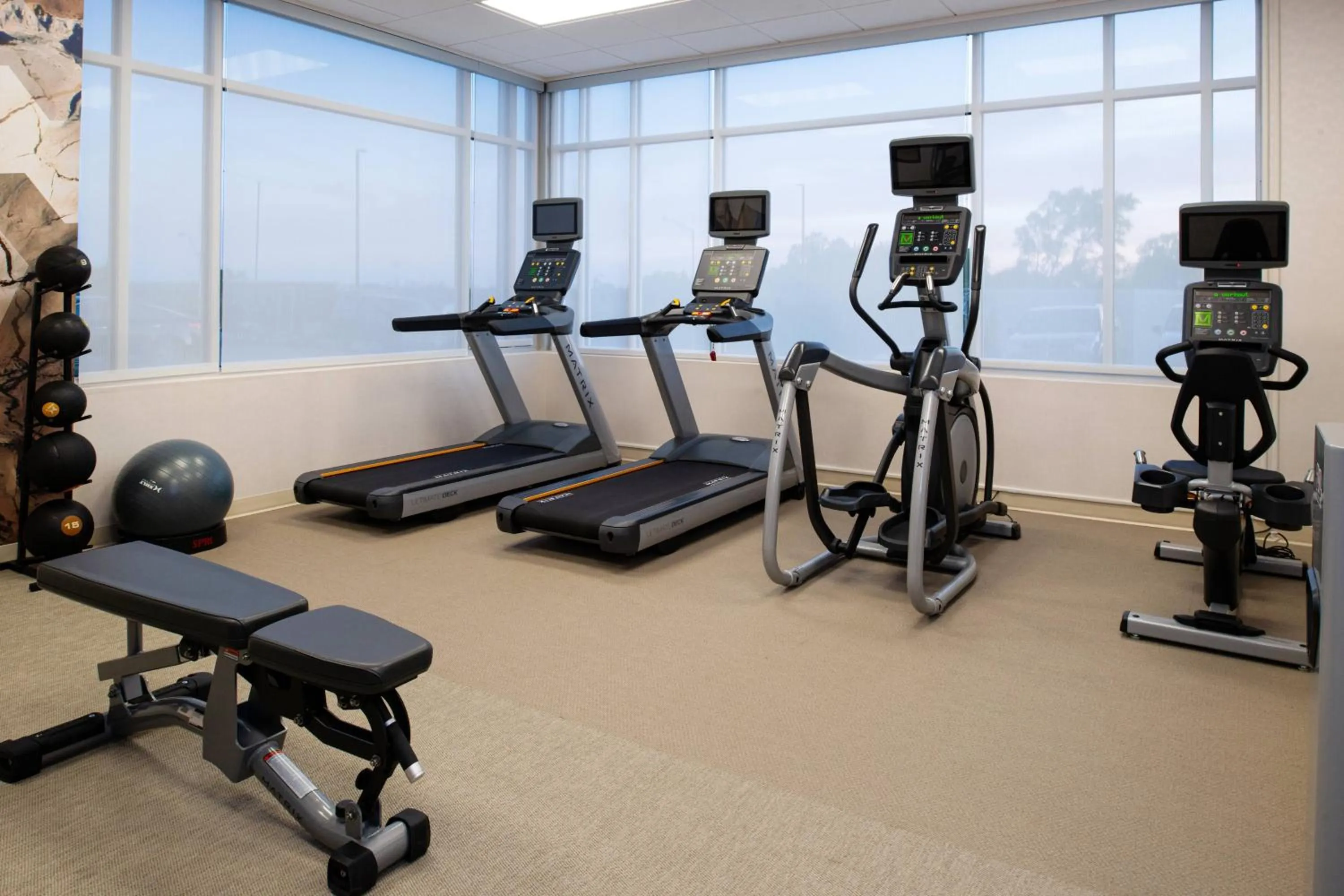 Fitness centre/facilities in SpringHill Suites by Marriott Kansas City Northeast