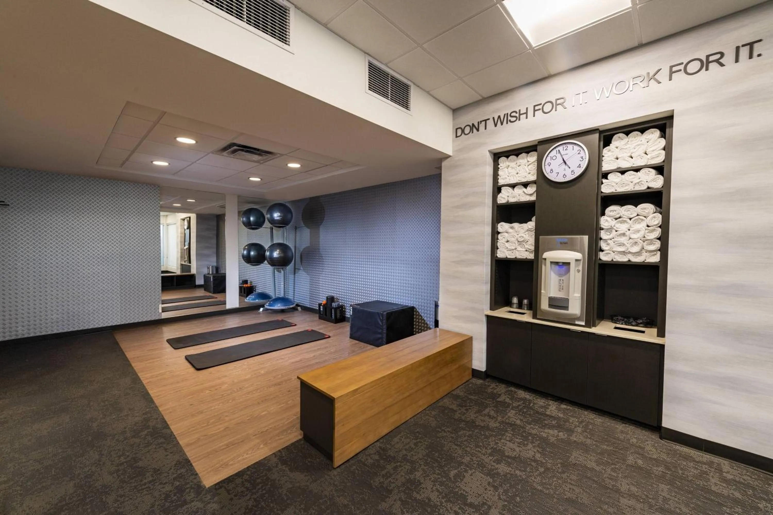 Fitness centre/facilities in Fairfield Inn & Suites by Marriott Phoenix West/Tolleson