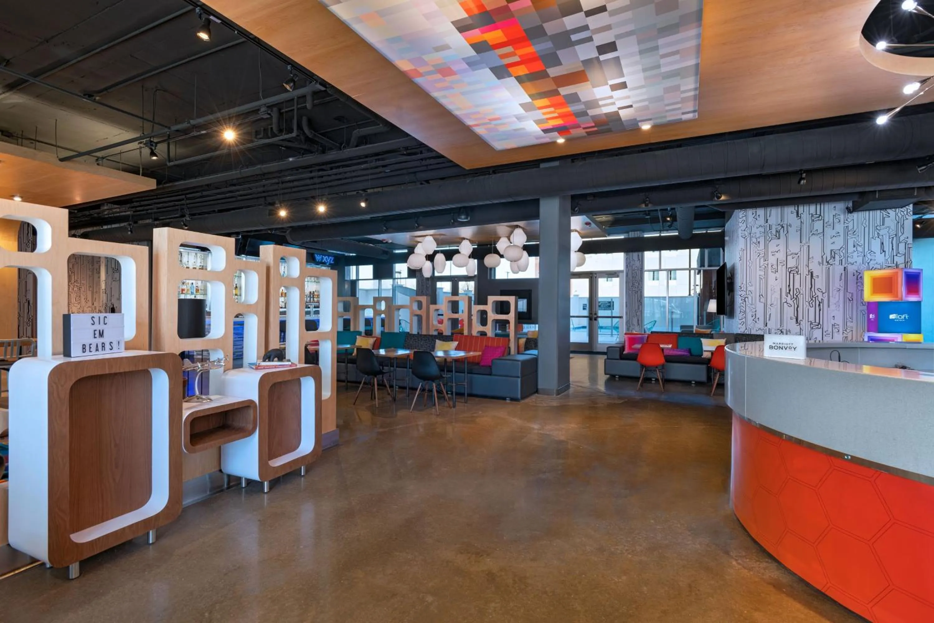Lobby or reception in Aloft Waco Downtown