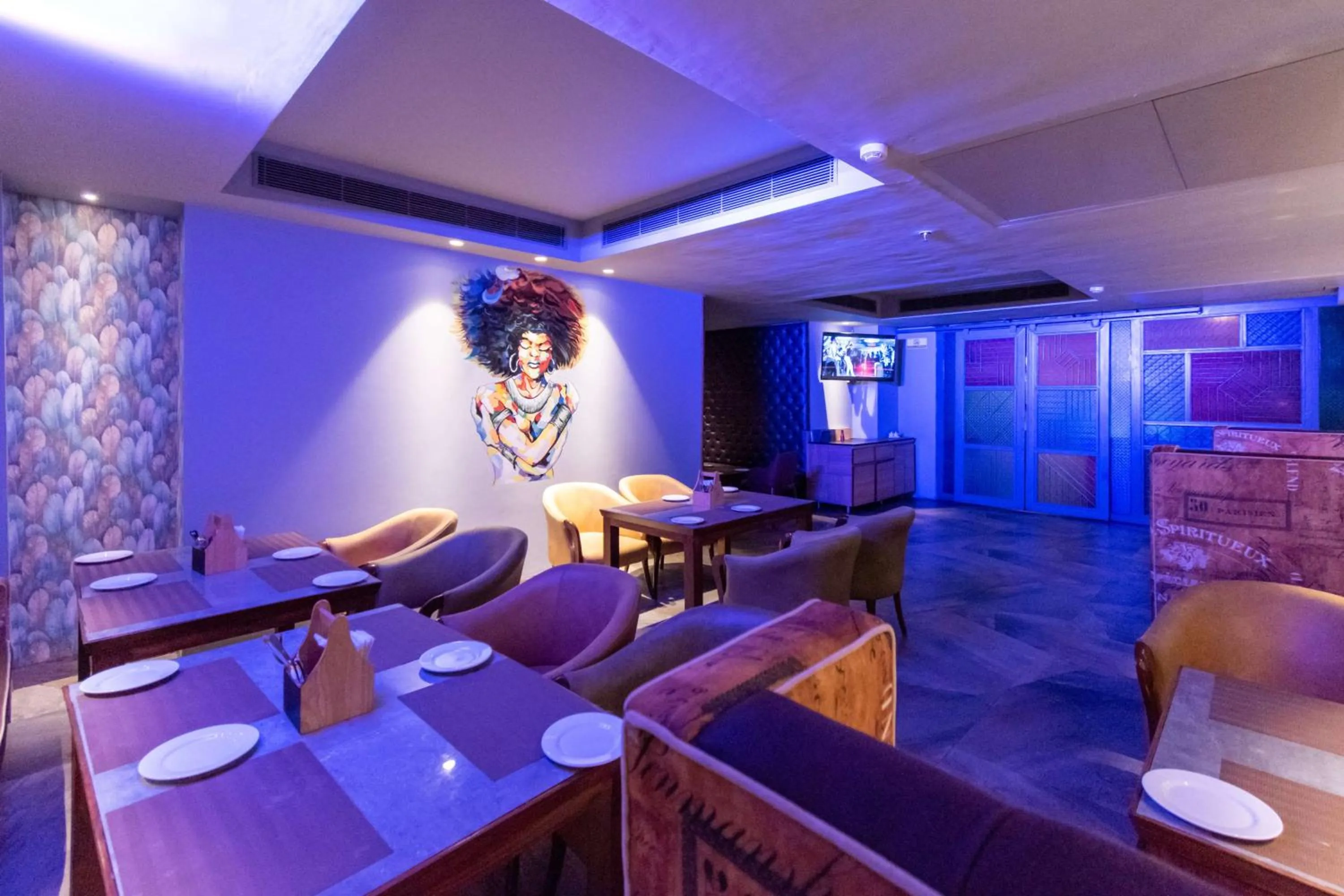 Lounge or bar in Best Western La Vista Pathankot