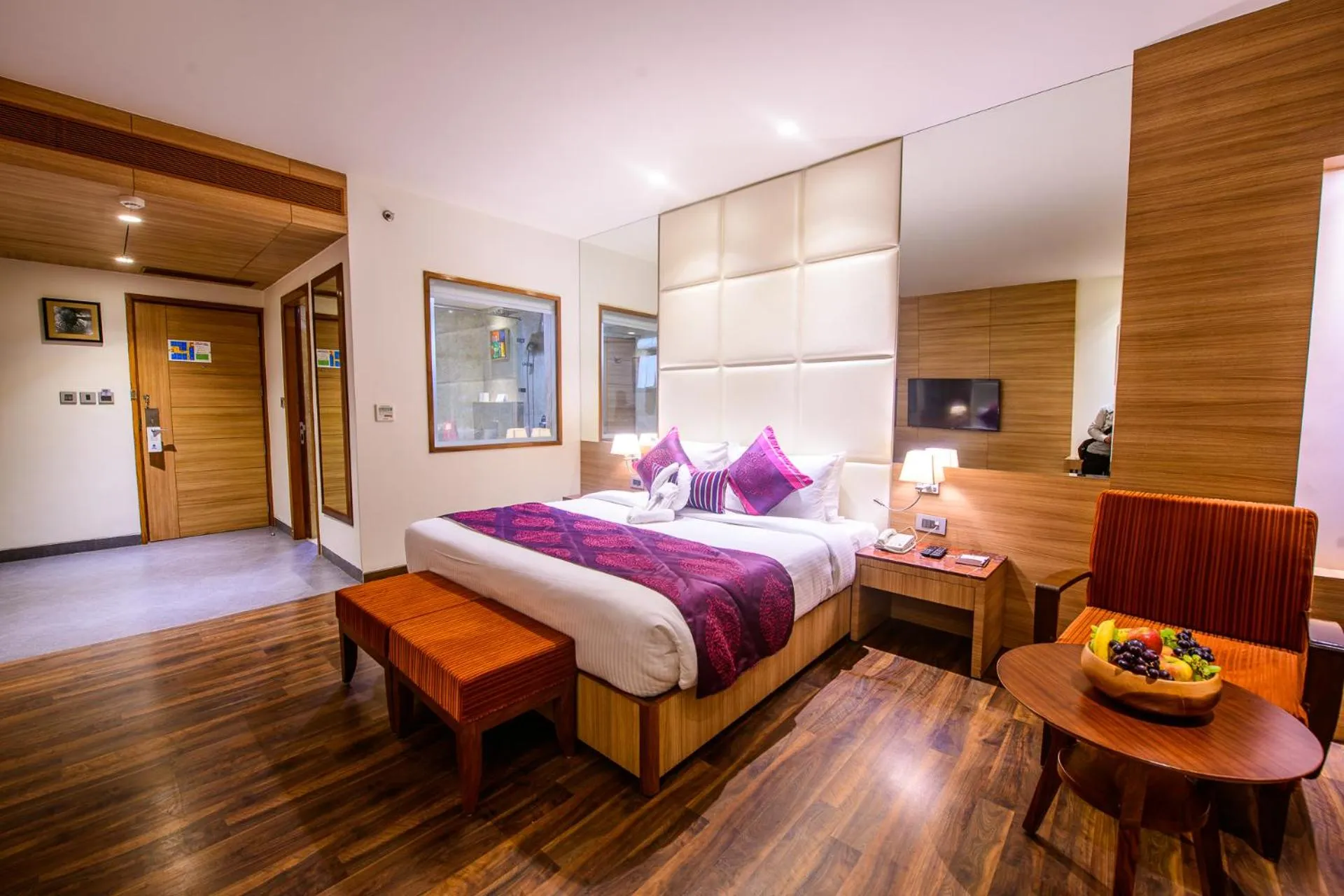 Bed in Best Western La Vista Pathankot