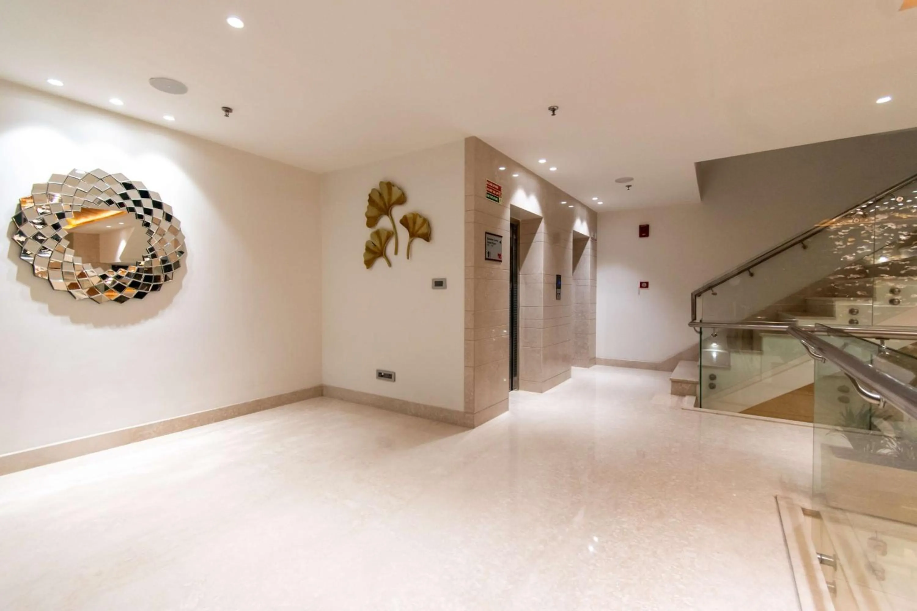 Lobby or reception in Best Western La Vista Pathankot