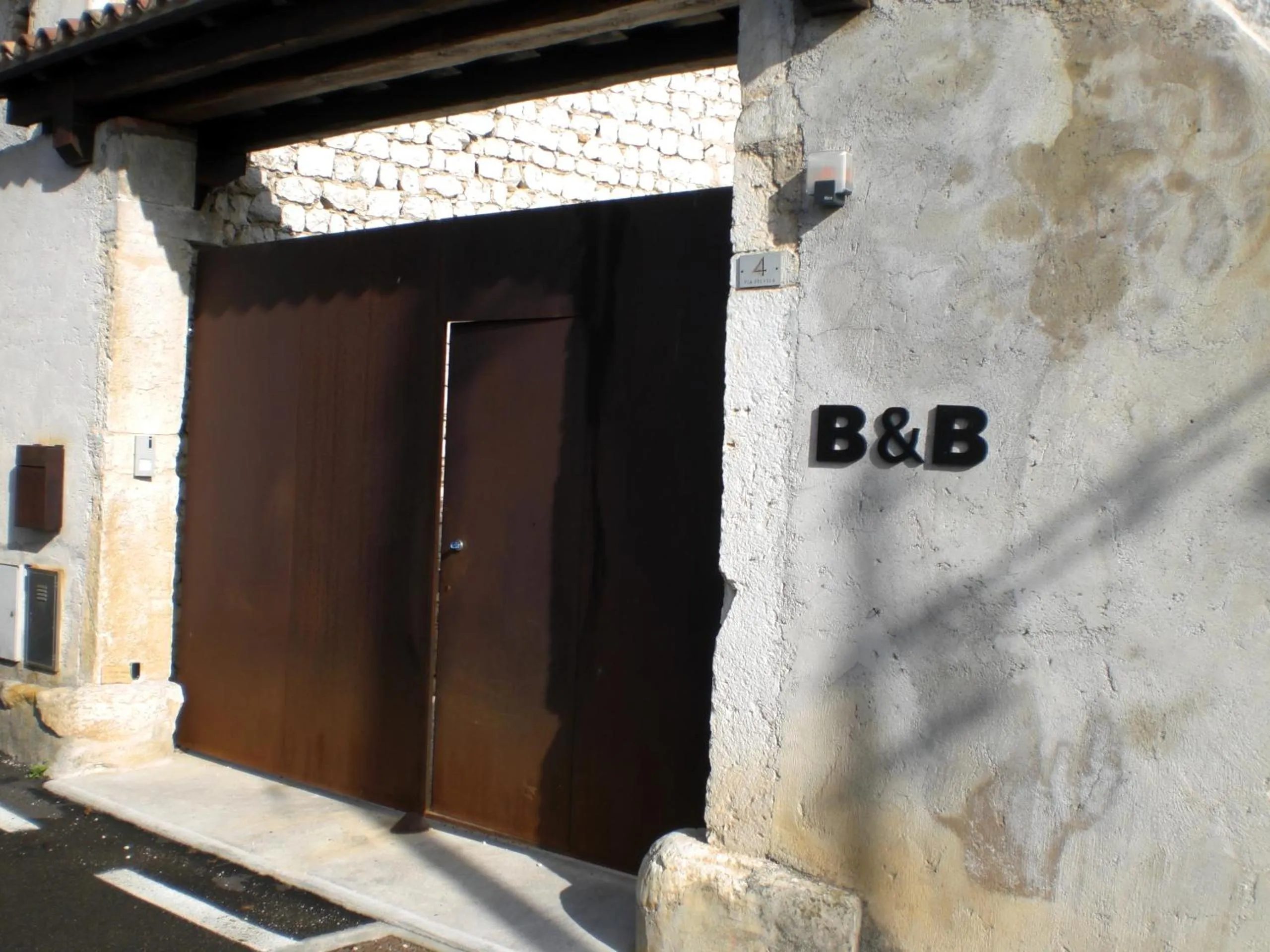 Facade/entrance in Venezia delle Nevi