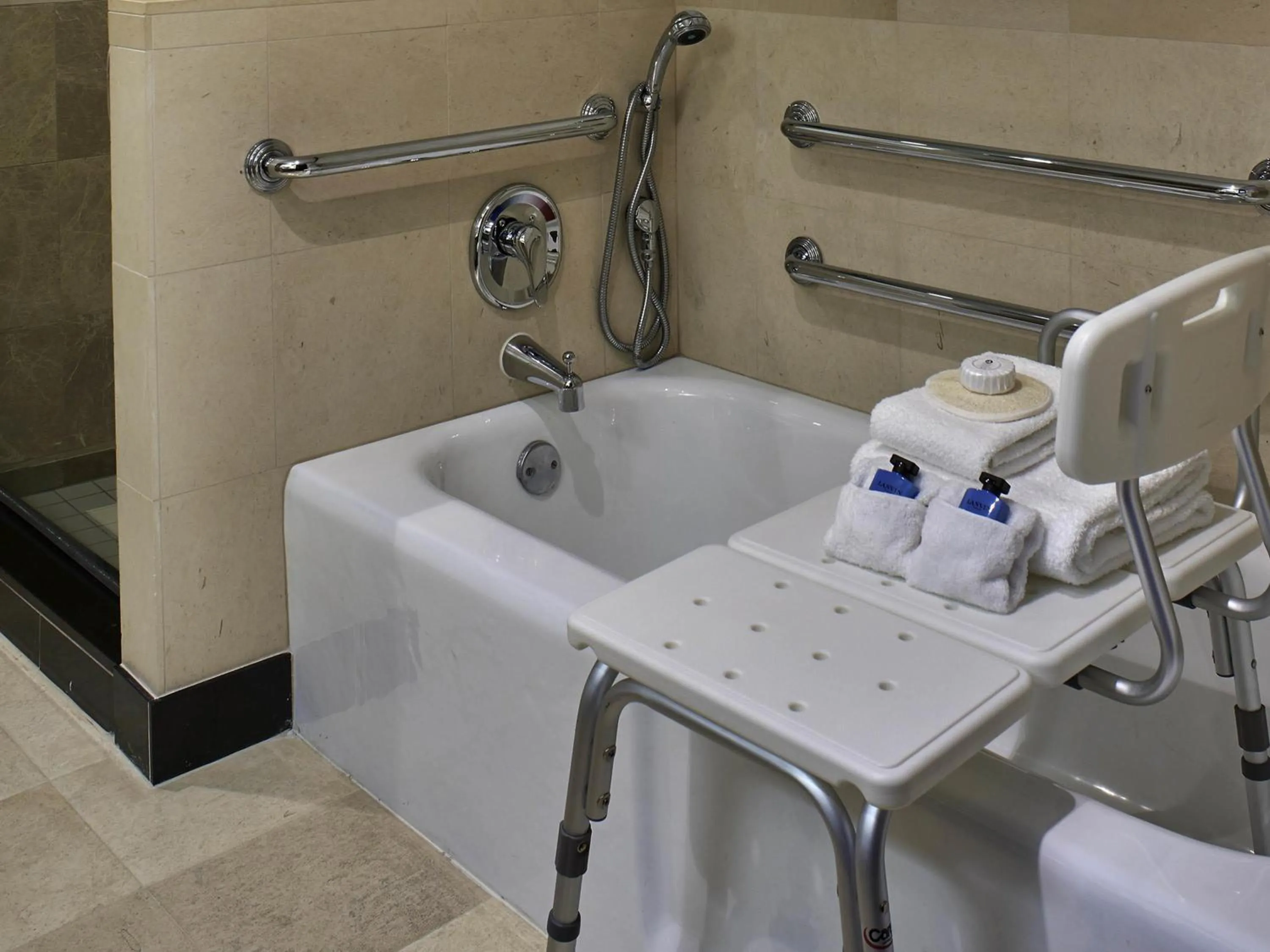 Bedroom in Sofitel Philadelphia at Rittenhouse Square