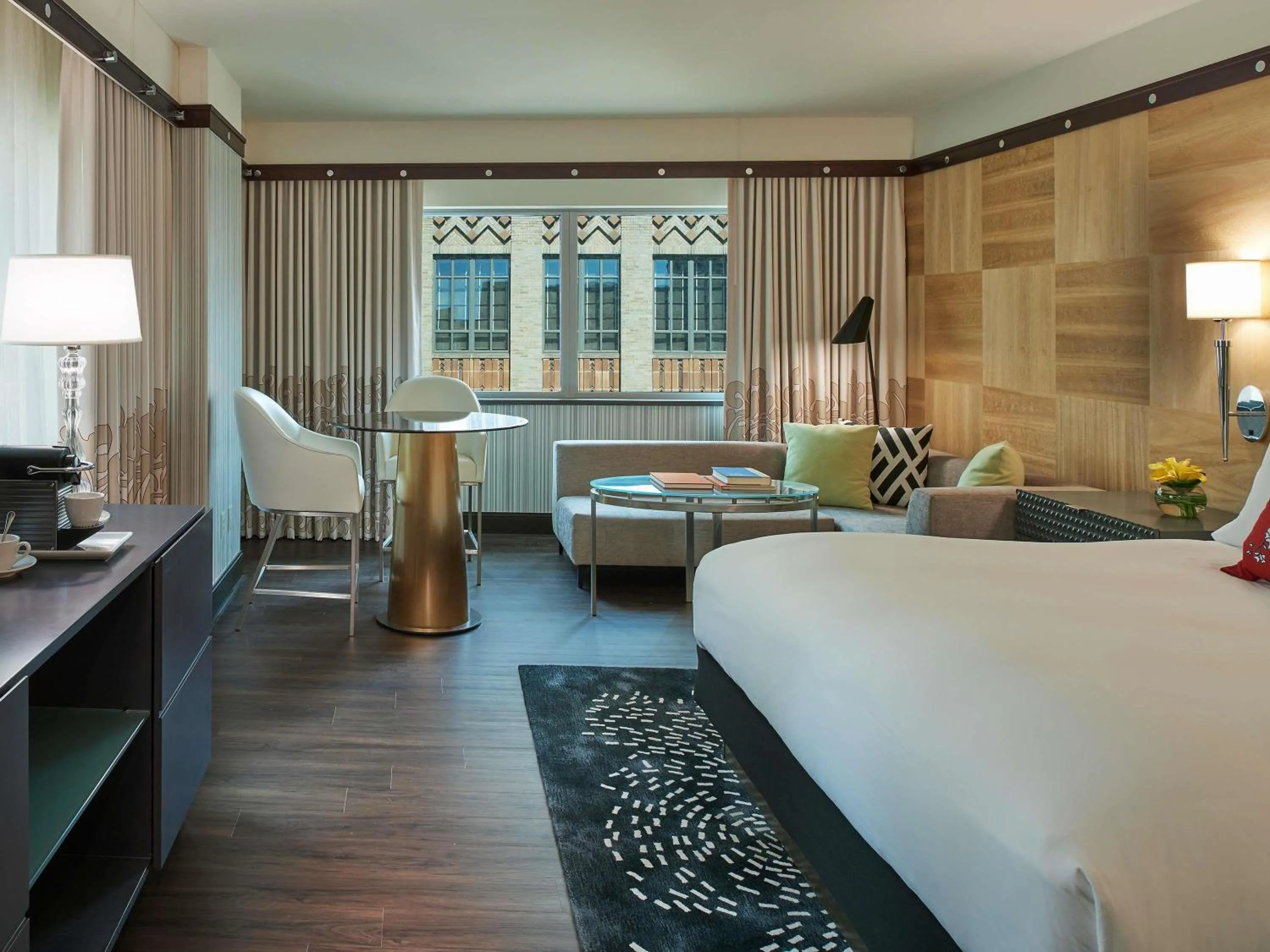 Bedroom, Bed in Sofitel Philadelphia at Rittenhouse Square