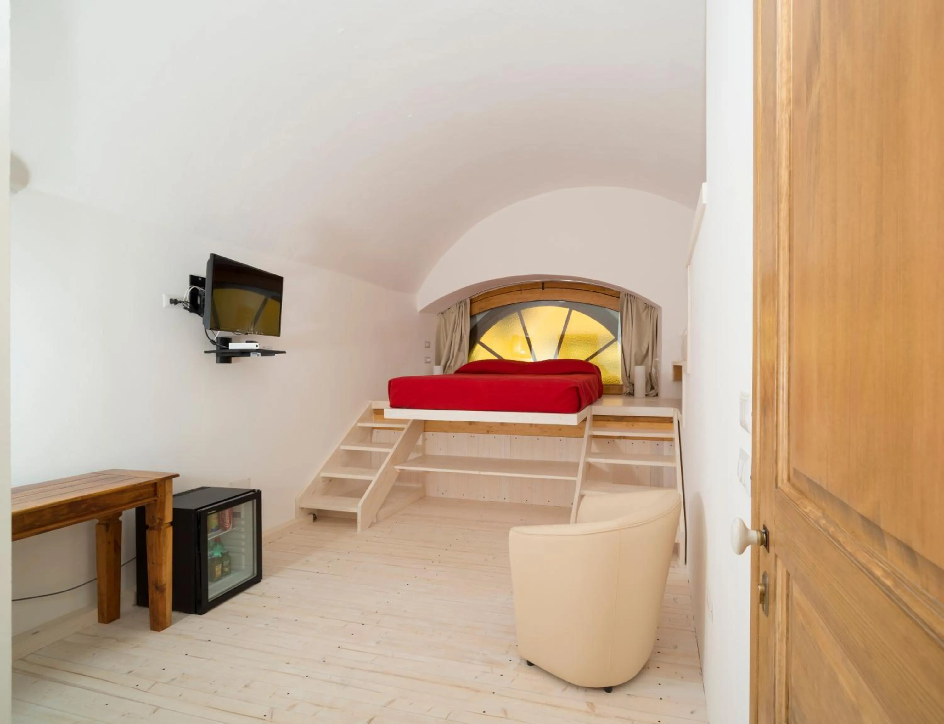 Photo of the whole room in Relais Carlo V - Palazzo Storico