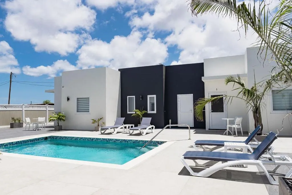 Property building in The Palm Leaf Apartments