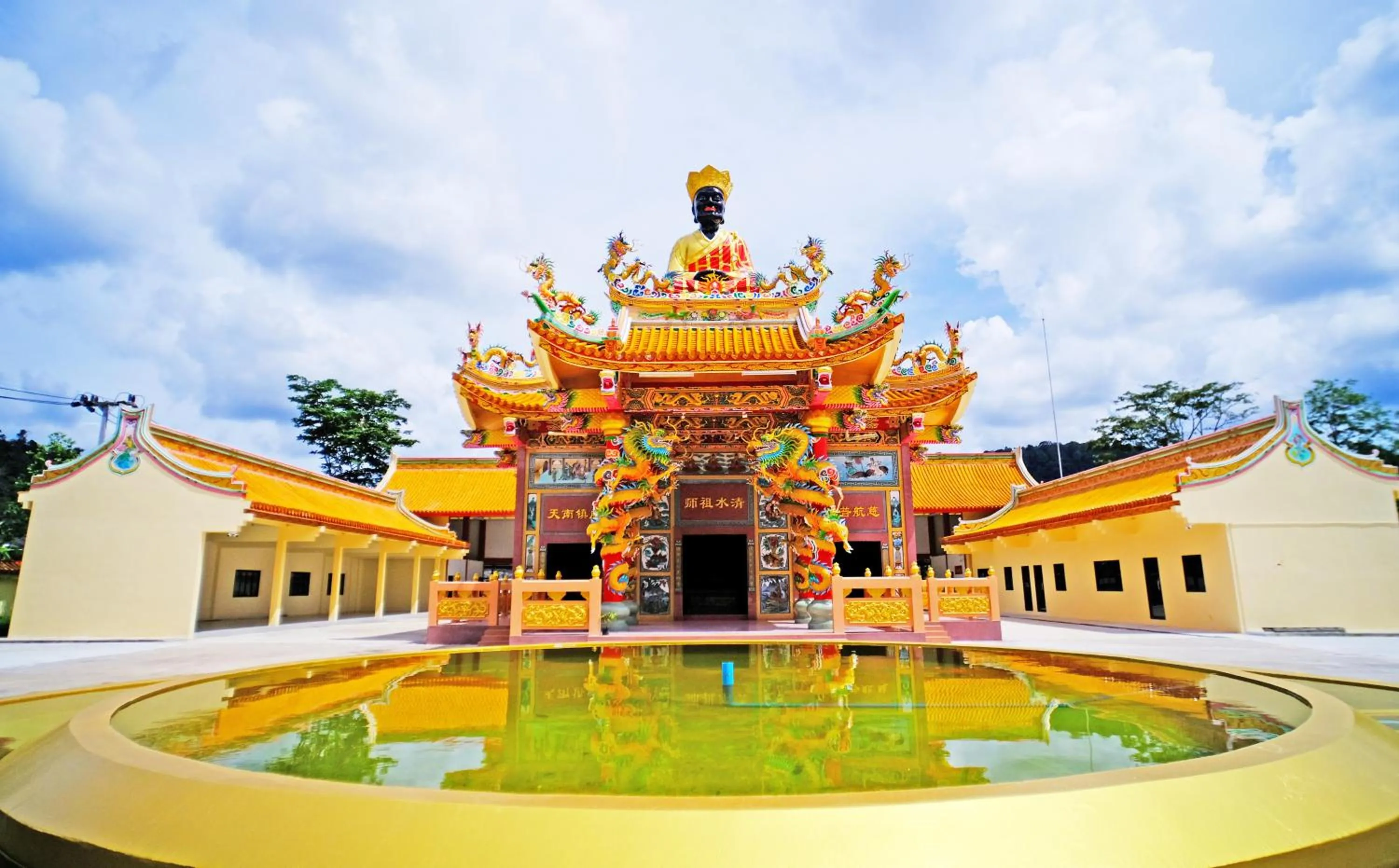 Place of worship in Rnana Grand