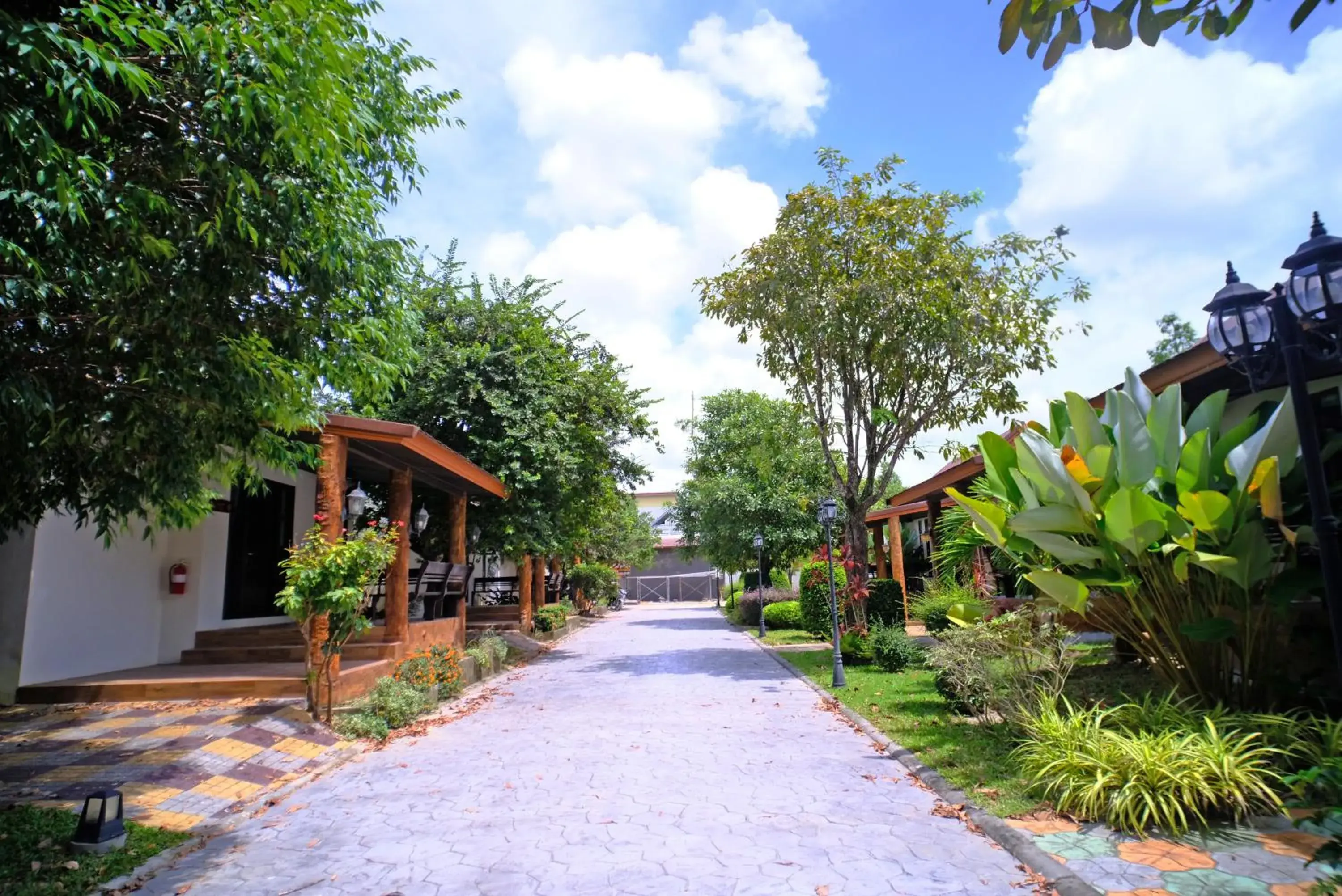 Deluxe Double Room in Rnana Grand Deluxe Double Room in Rnana Grand