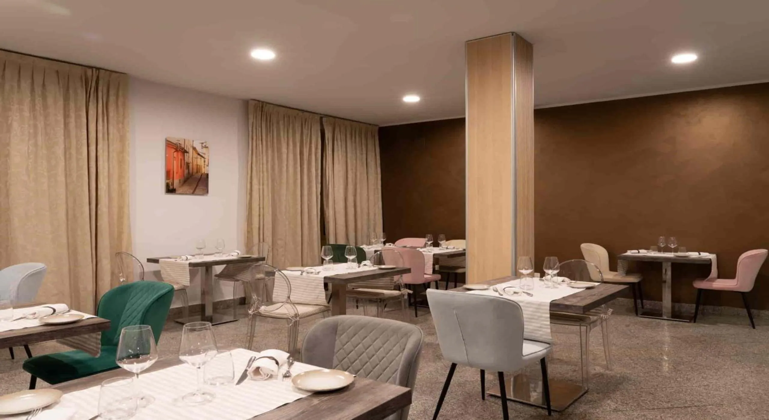 Restaurant/places to eat in Hotel Delle Rose