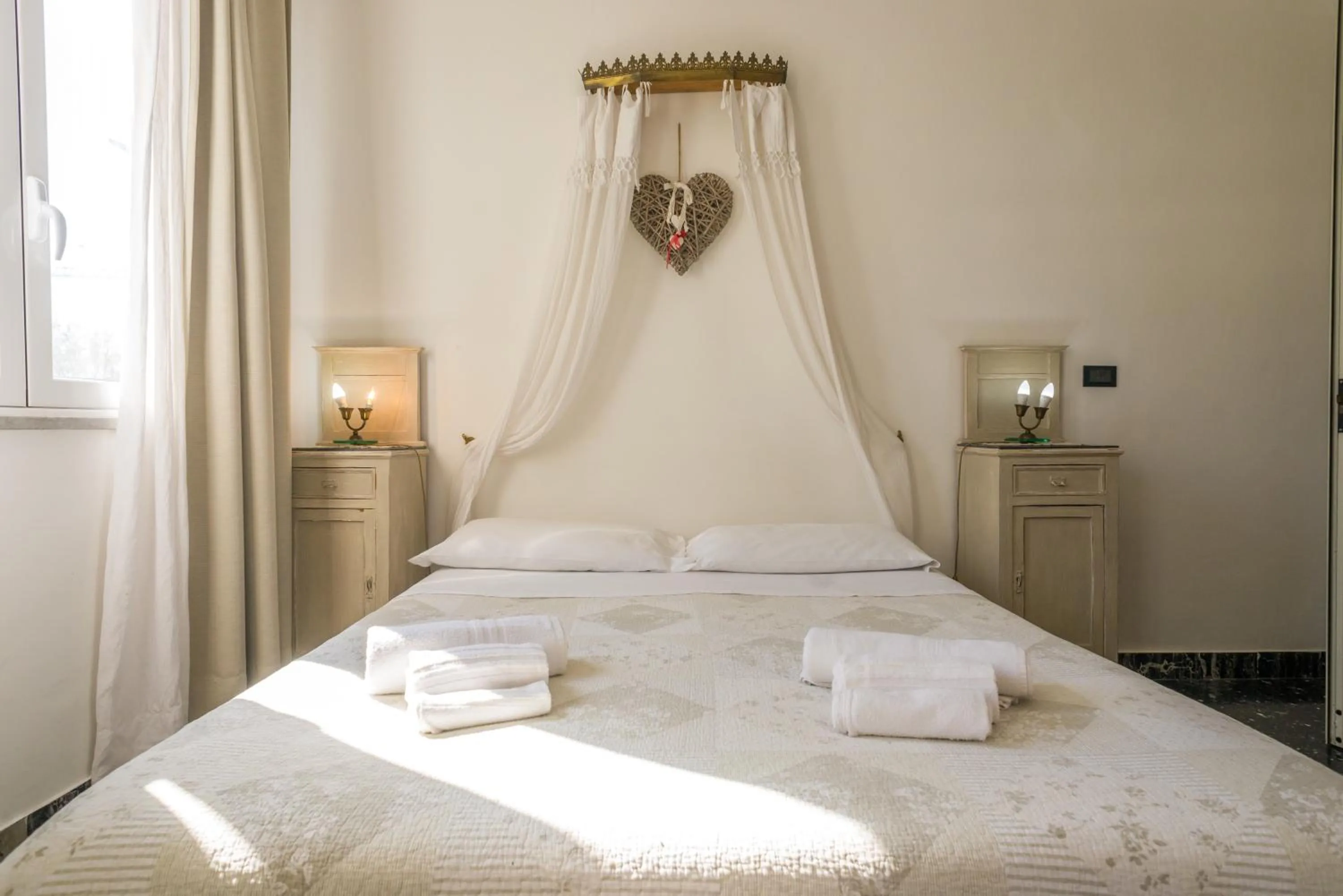 Bedroom, Bed in Villa Giannina B&B