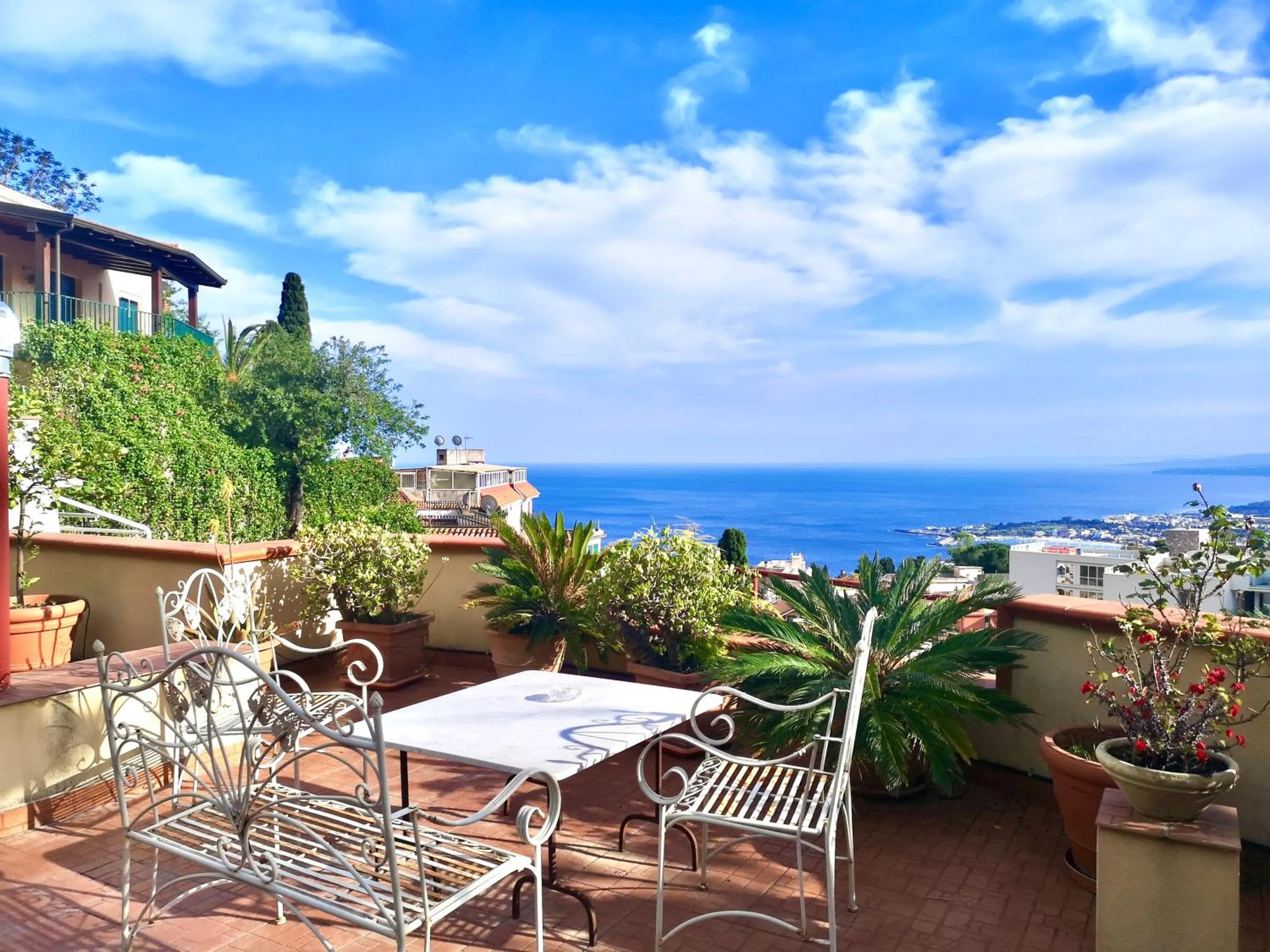 Balcony/Terrace in Villa Giannina B&B