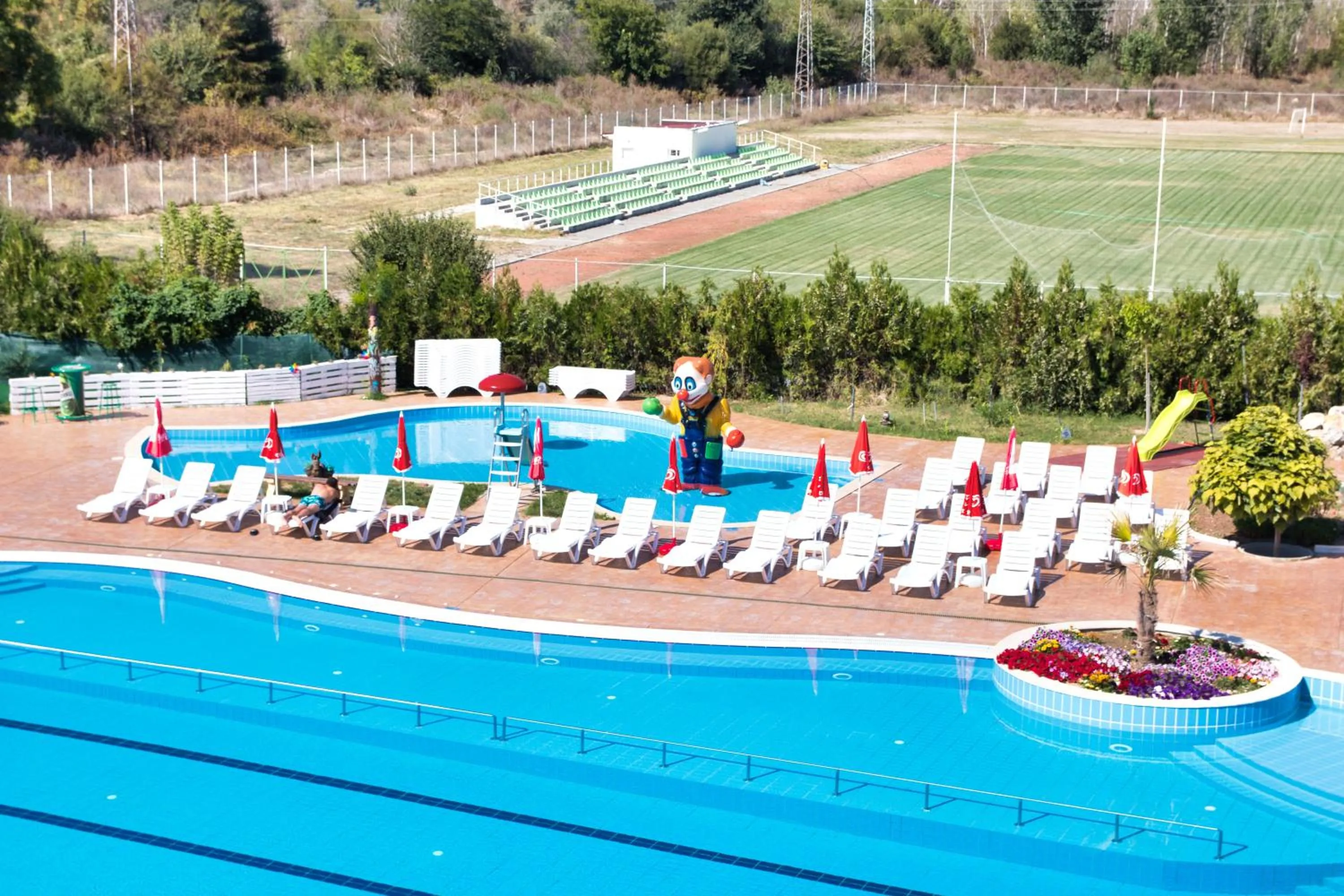 Swimming pool in Balneo and SPA Complex MINERAL YAGODA