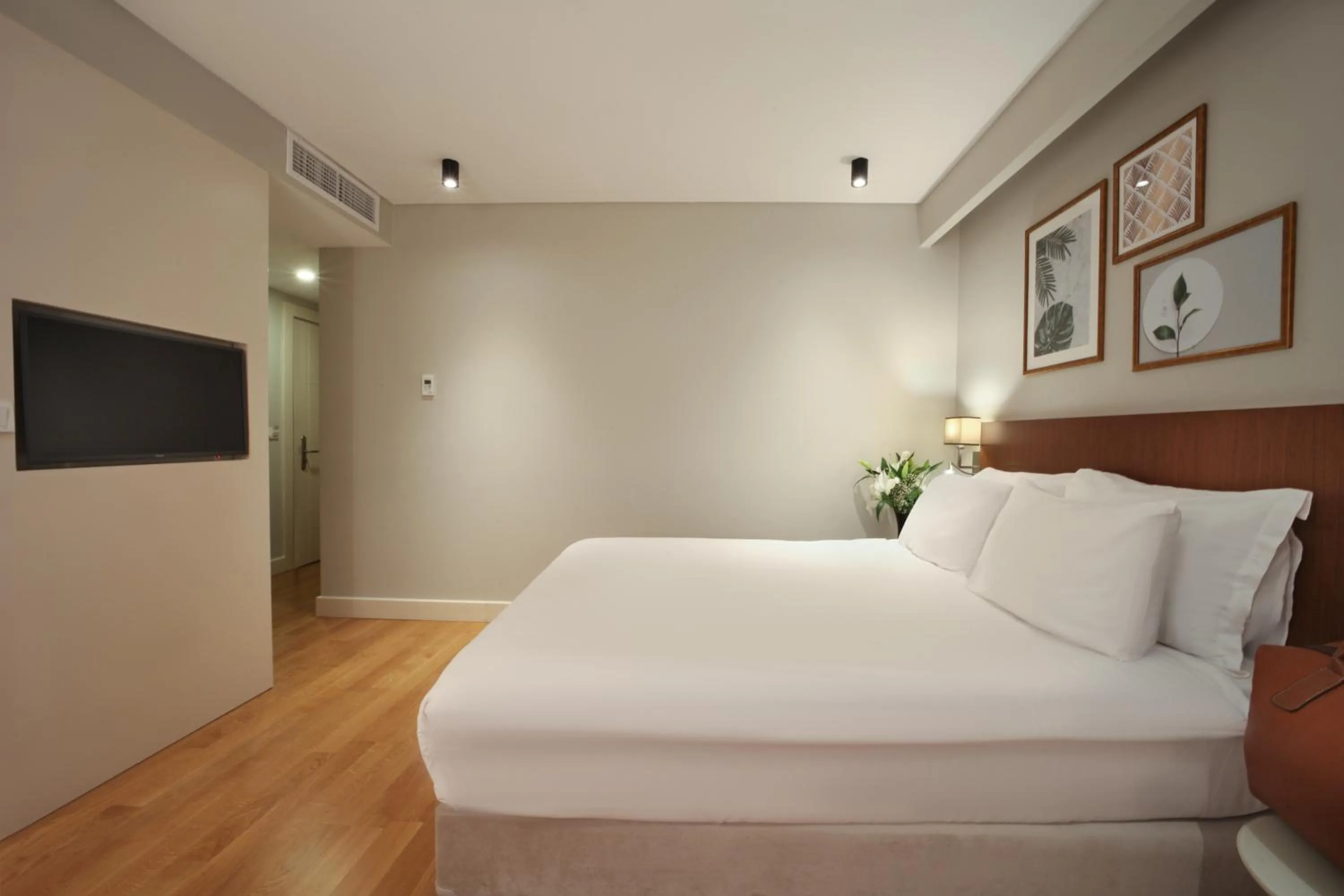 Bed in Suadhan Hotel