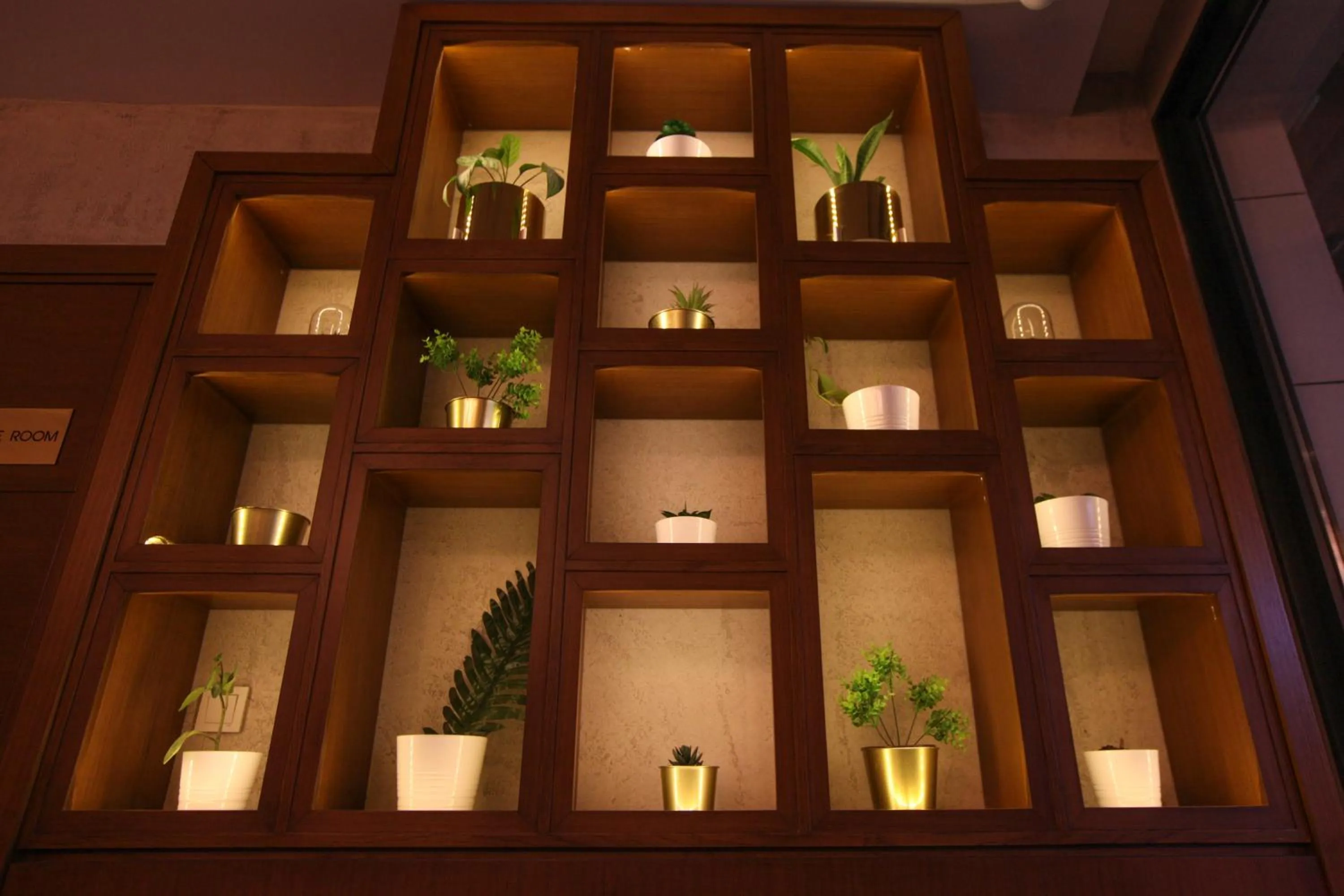 Decorative detail in Suadhan Hotel