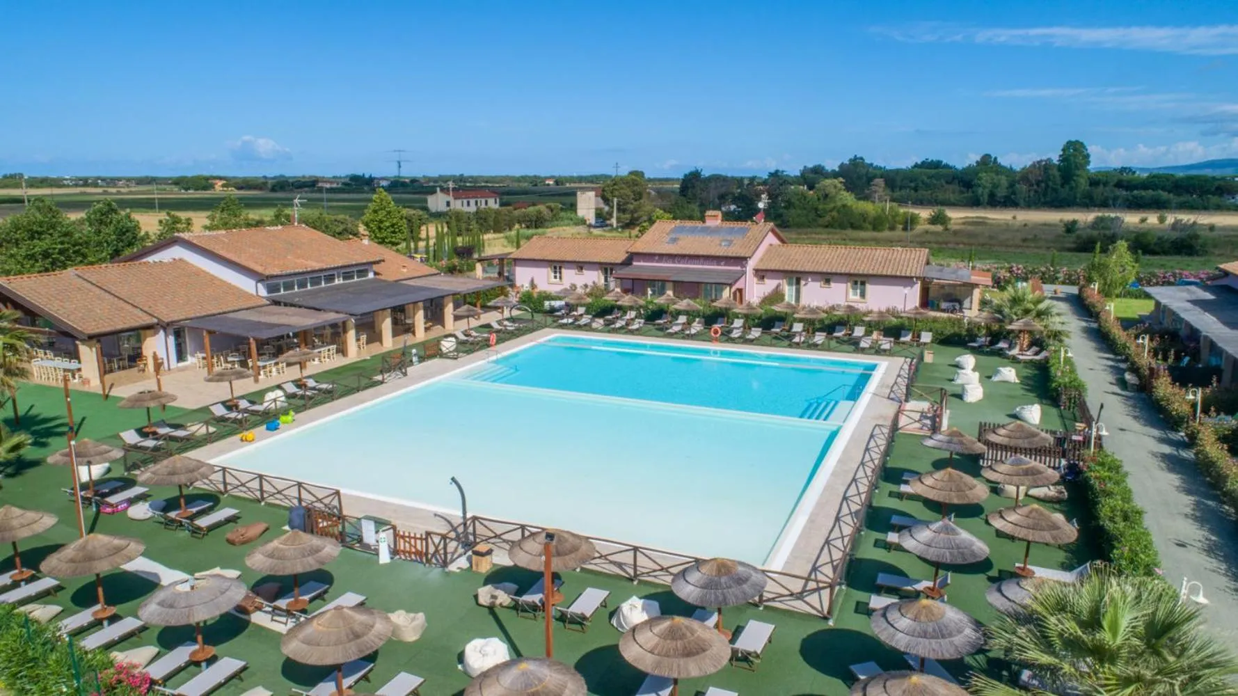 Pool view in Fattoria Palazzeta - Pet & Family Friendly