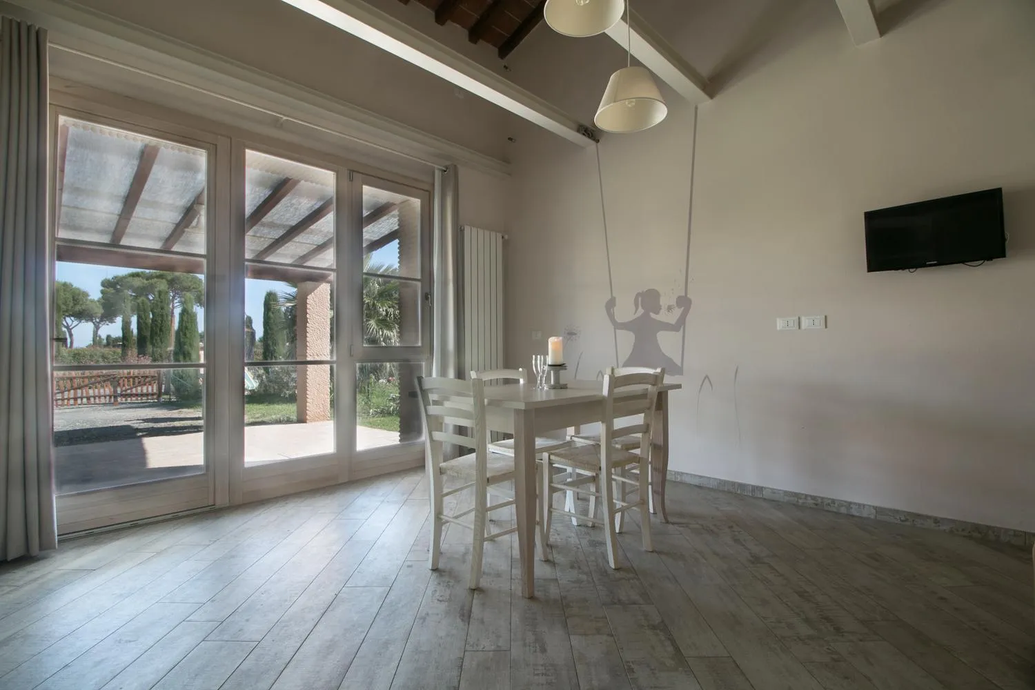 Patio in Fattoria Palazzeta - Pet & Family Friendly