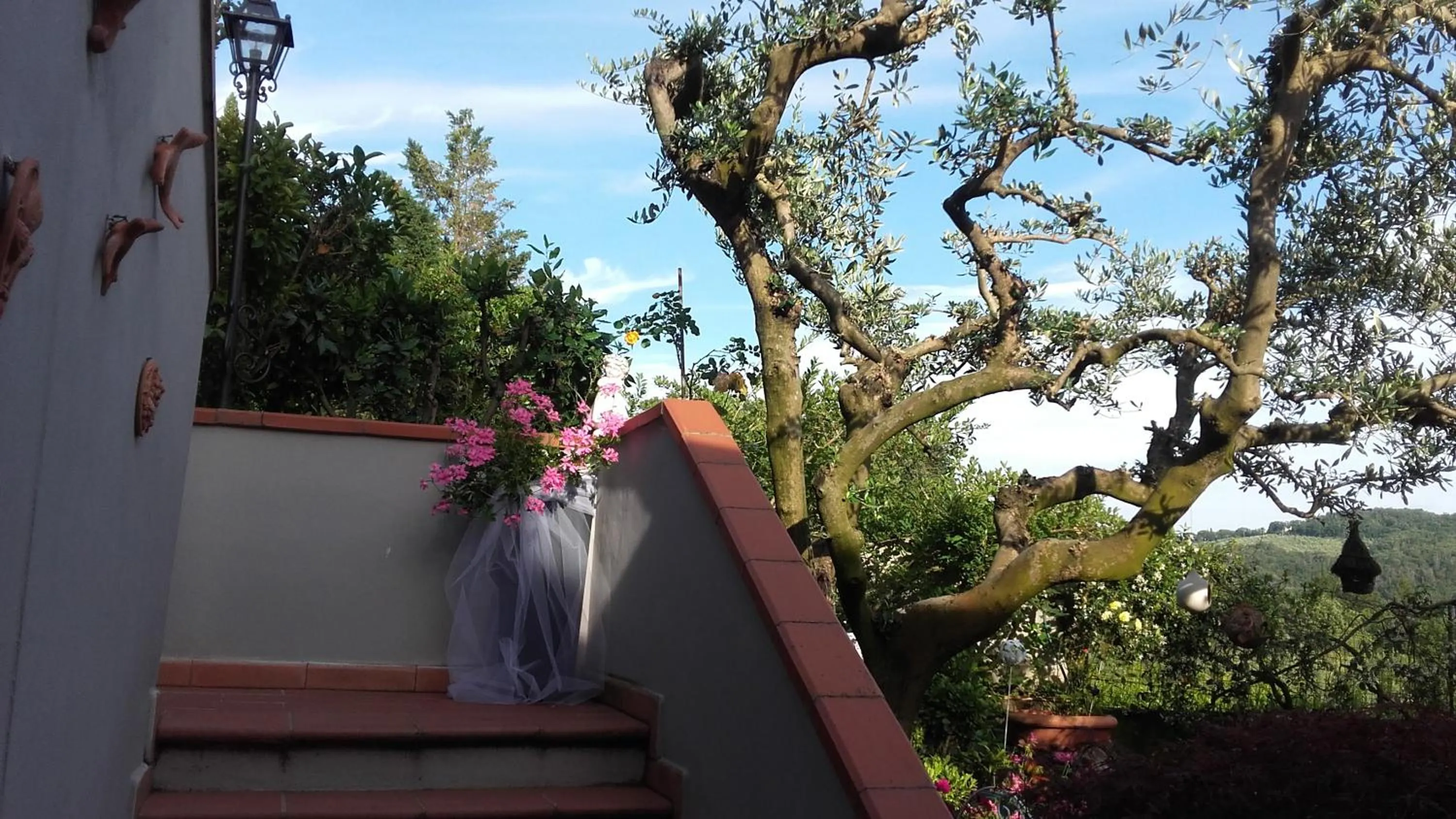 Facade/entrance in La Luna