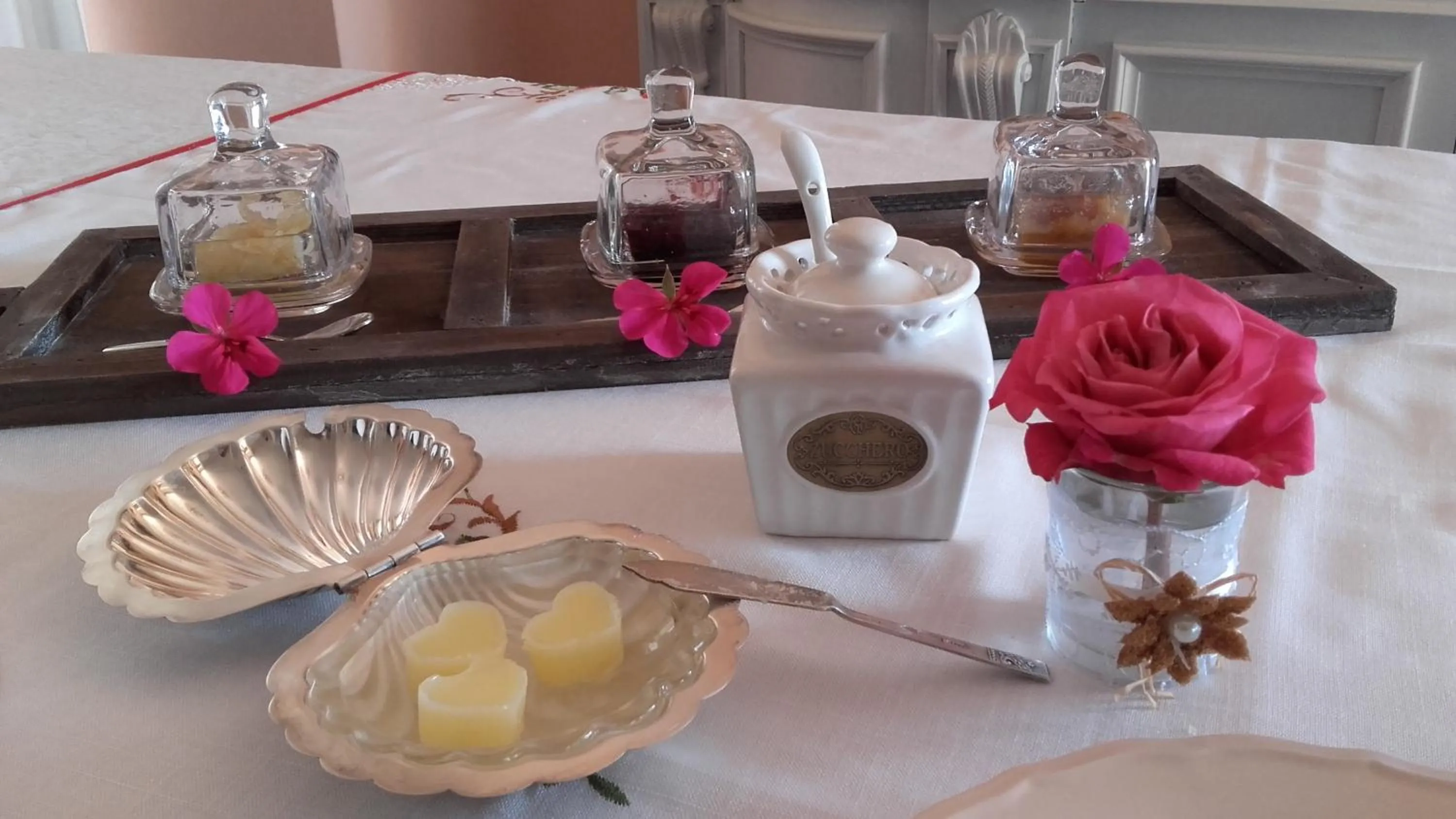 Breakfast in La Luna