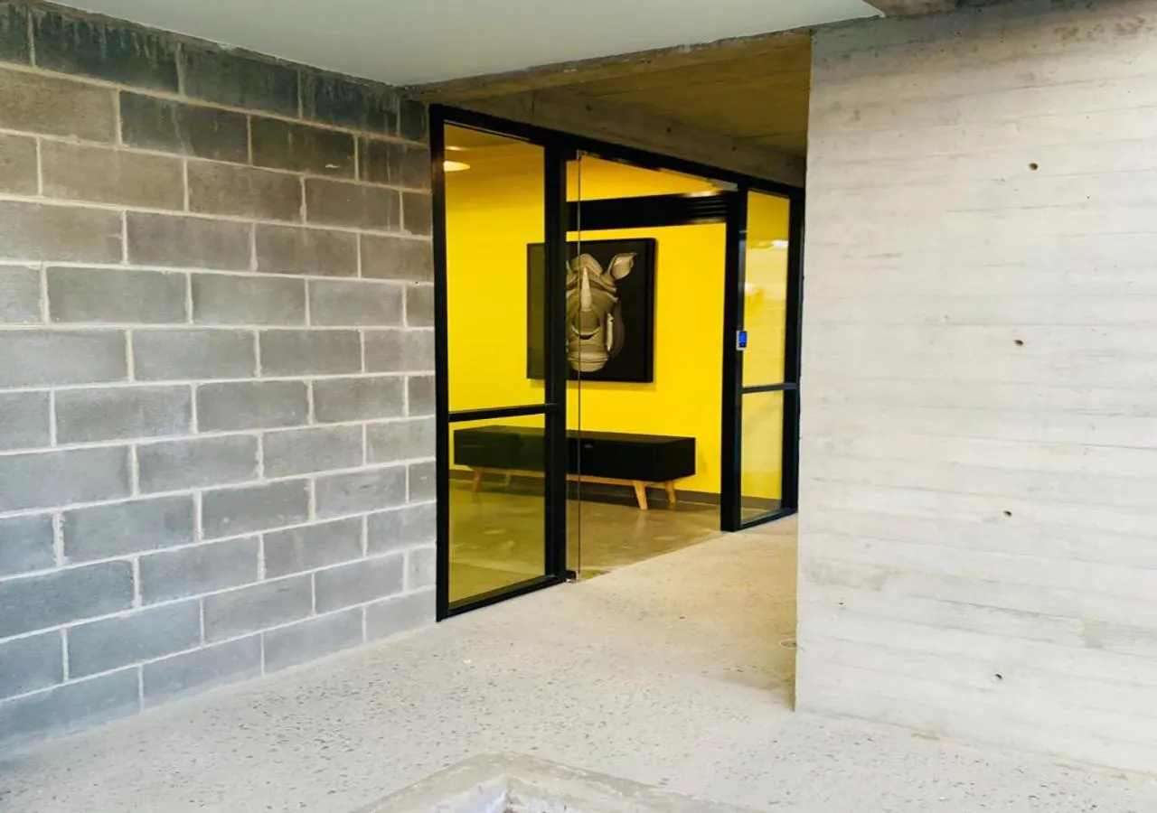 Facade/entrance in Arboleda 5 Luxury Lofts