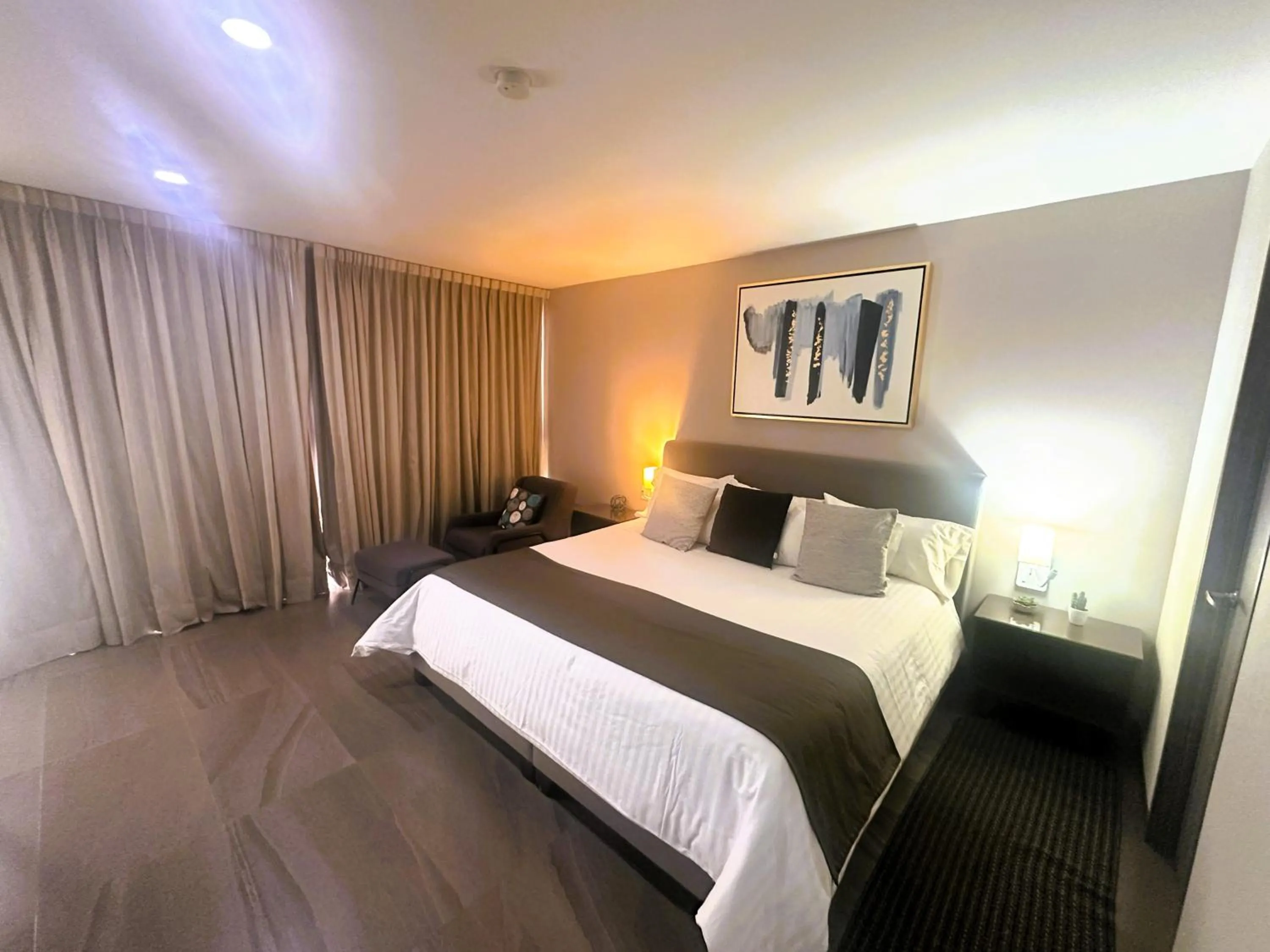 Bed in Arboleda 5 Luxury Lofts