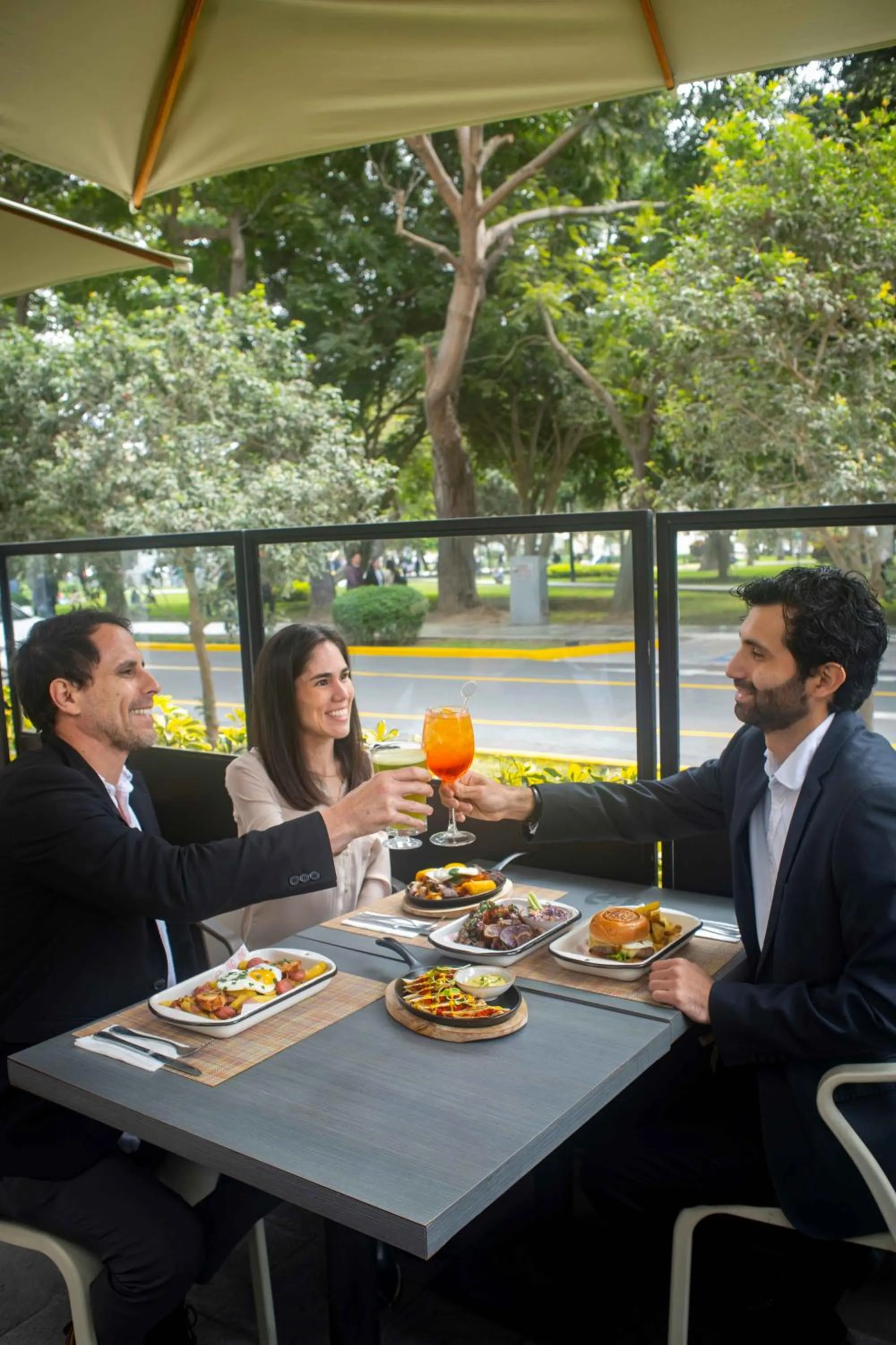 Restaurant/places to eat in Casa Andina Premium San Isidro