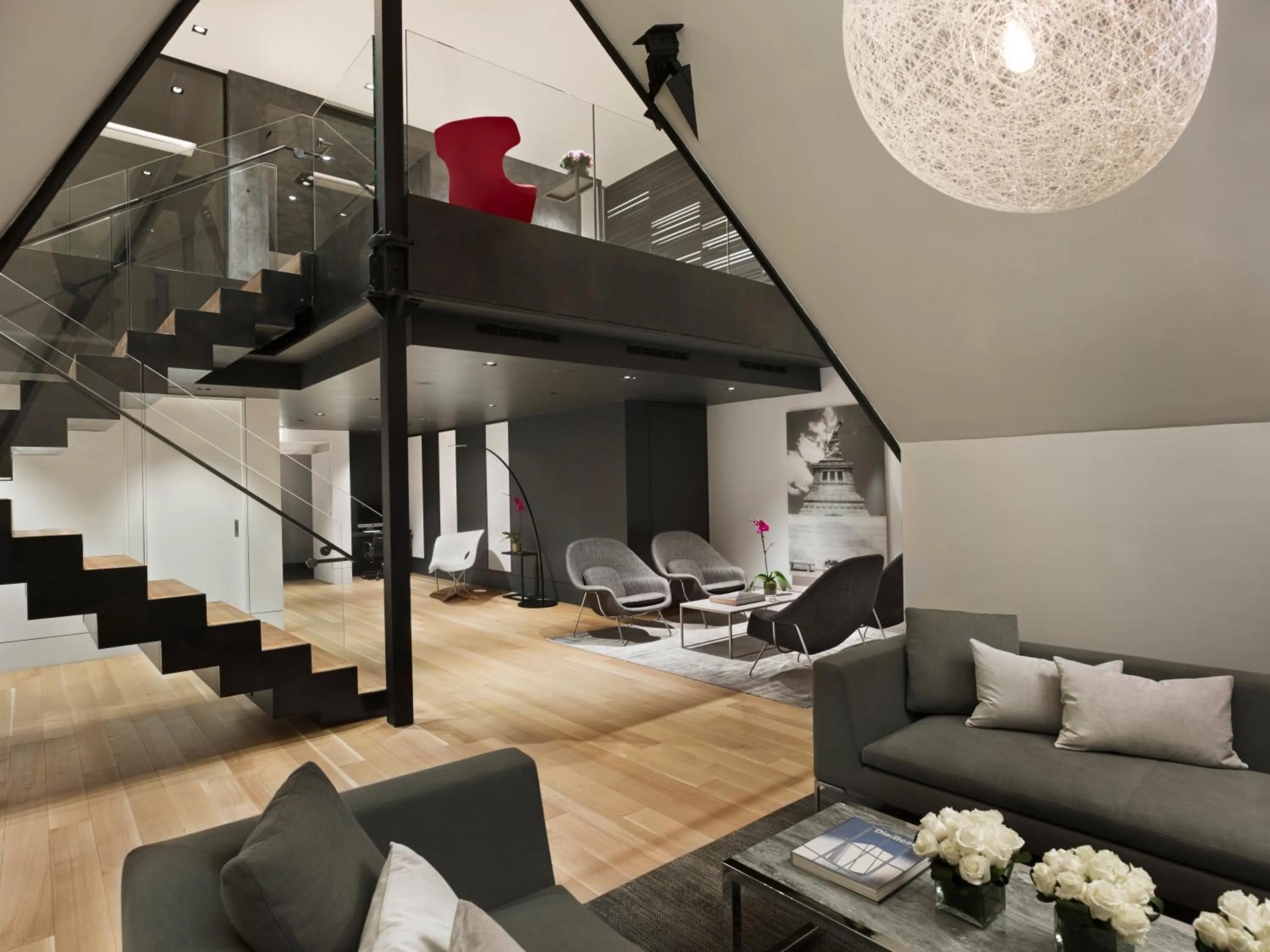 Lounge or bar in AKA Times Square