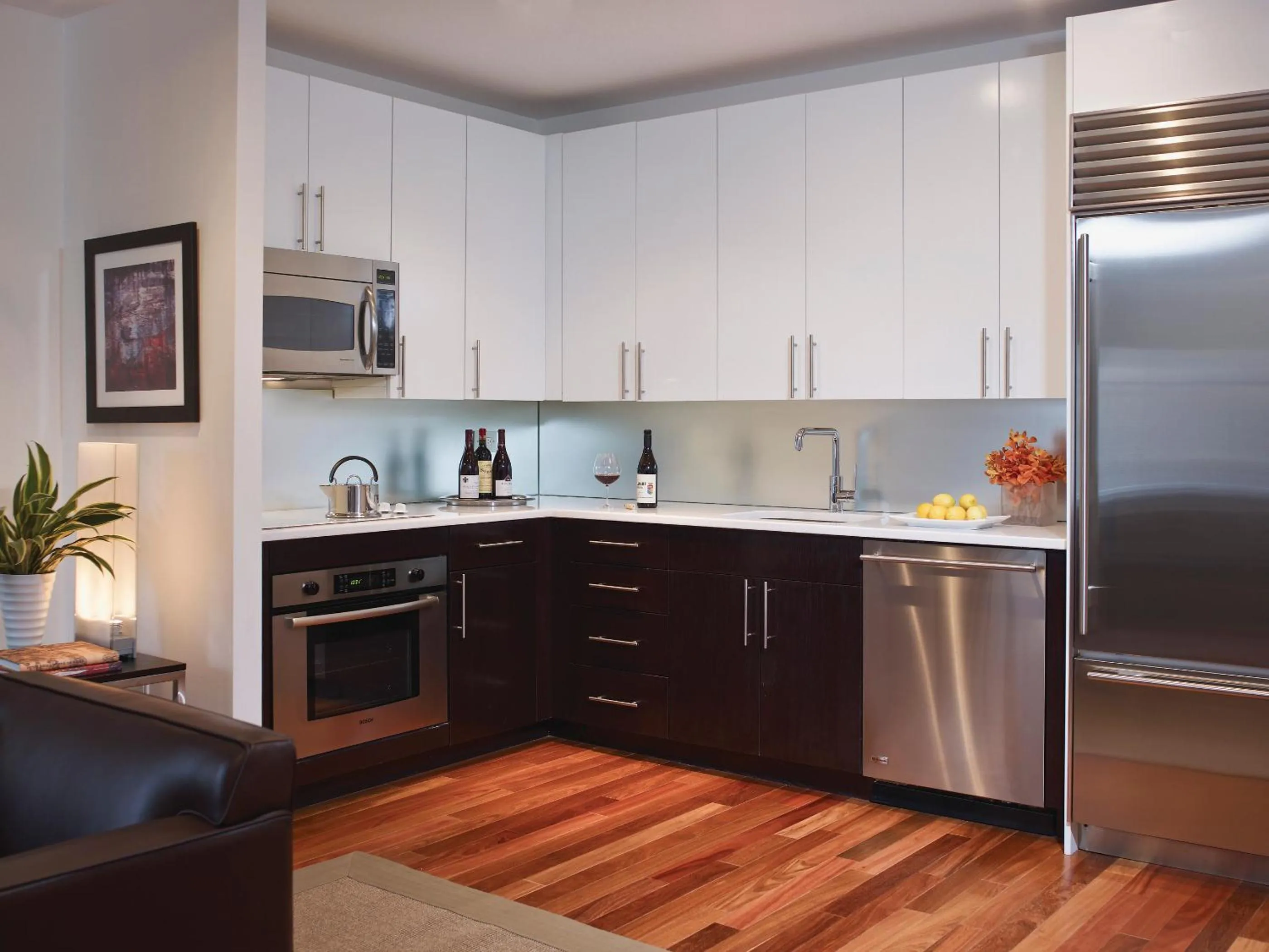 Kitchen or kitchenette in AKA Times Square