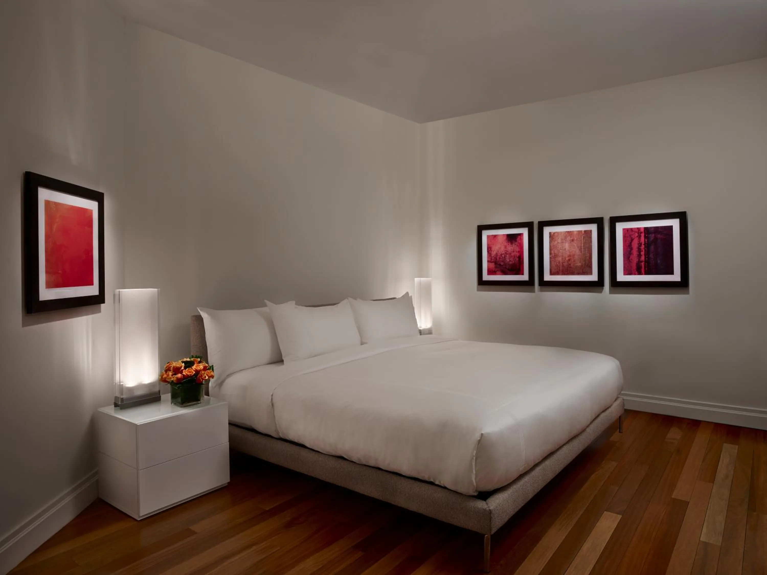 Bedroom, Bed in AKA Times Square