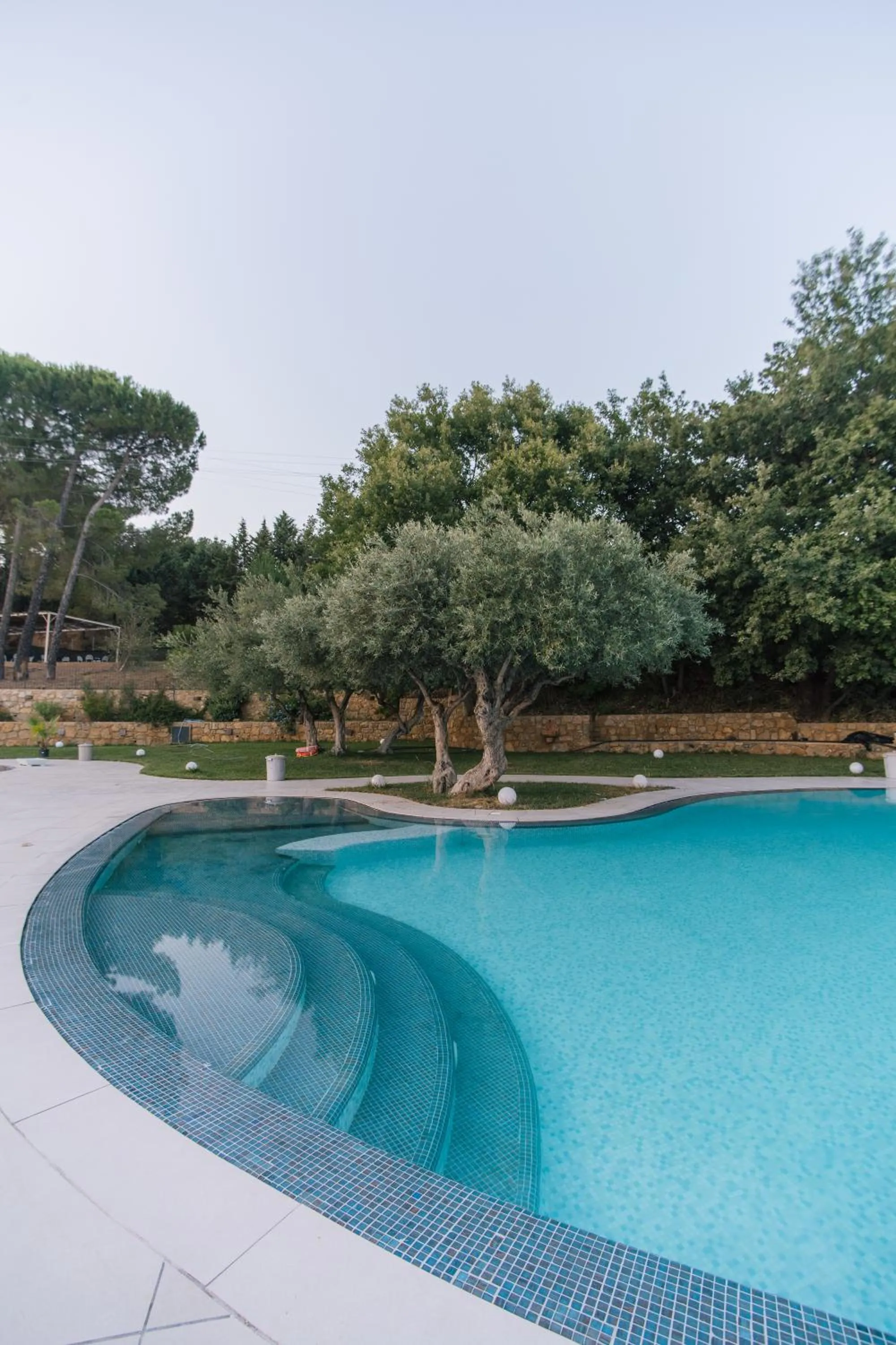 Swimming pool in Leano Agriresort