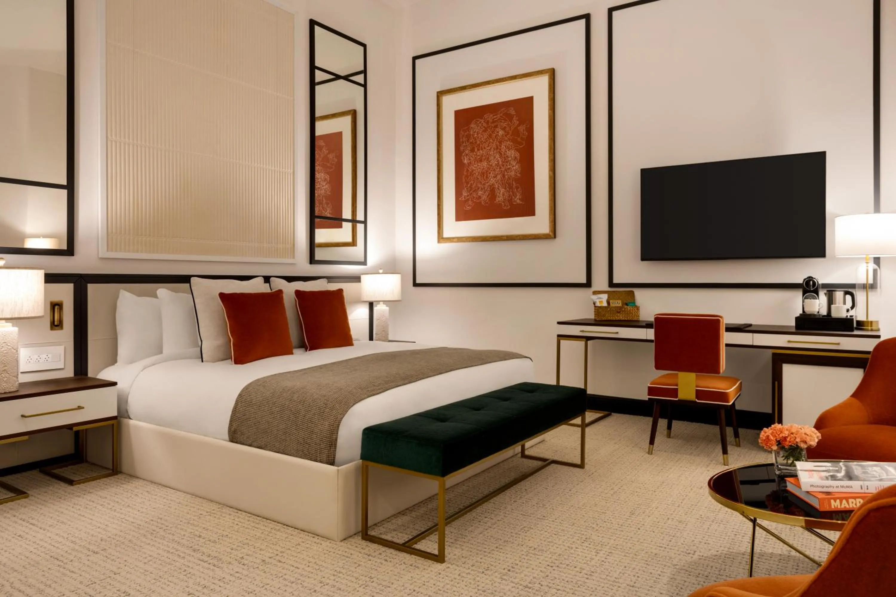 Bed in The Chemists Club Hotel